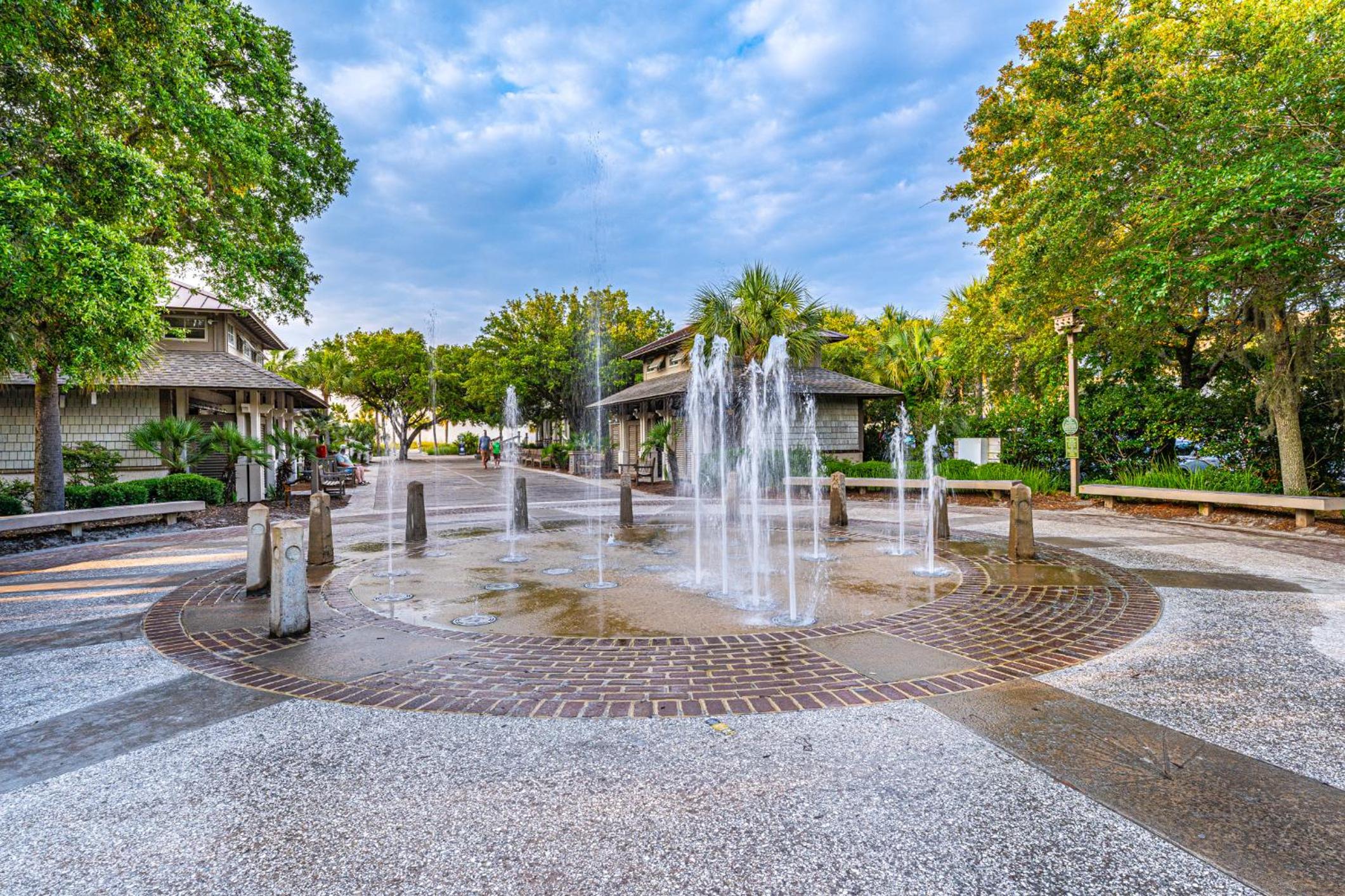 Ocean Tides Incredible Oceanfront Views, Heated Pools, Elevator, Walk to Everything