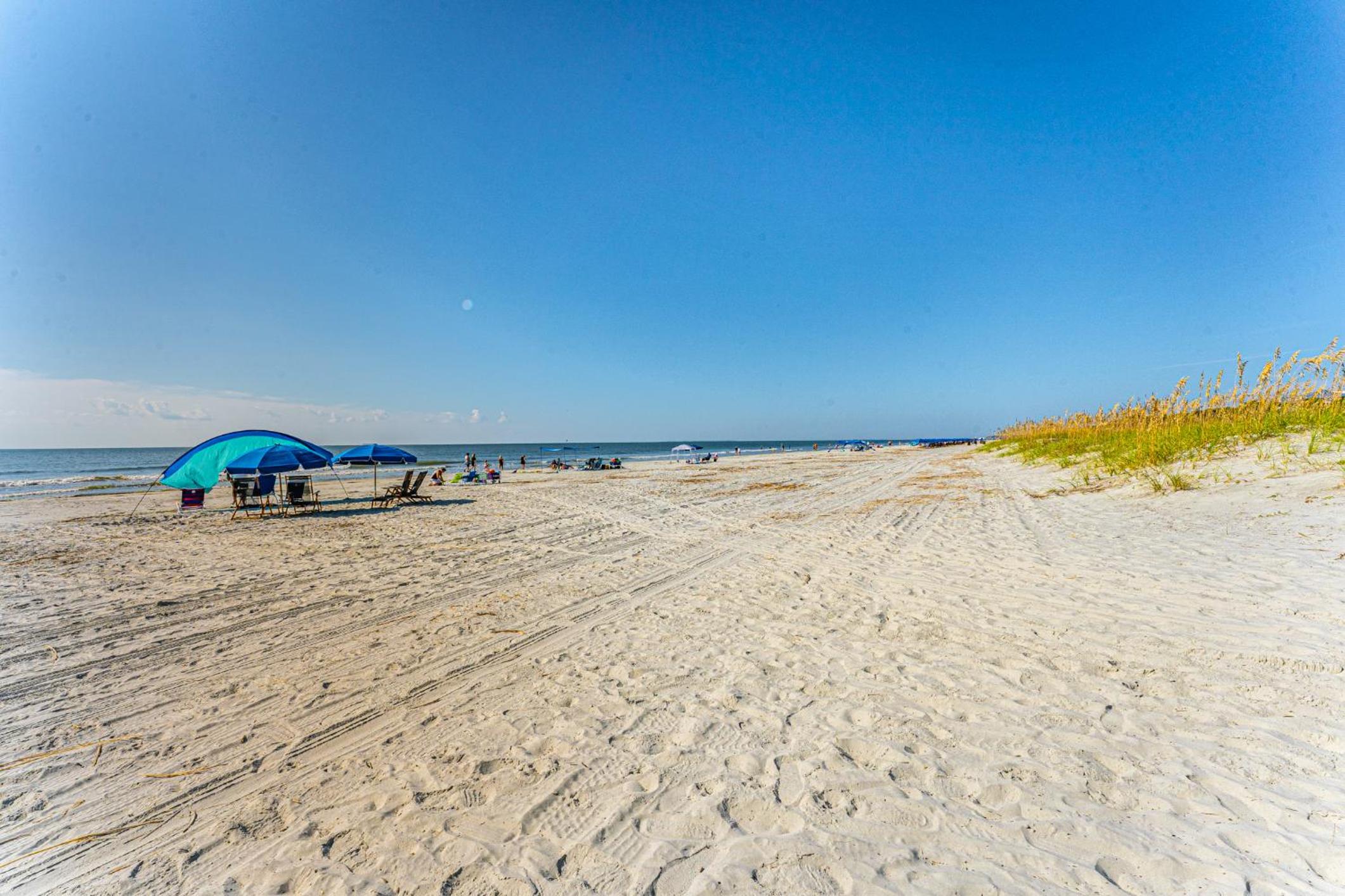Ocean Tides Incredible Oceanfront Views, Heated Pools, Elevator, Walk to Everything