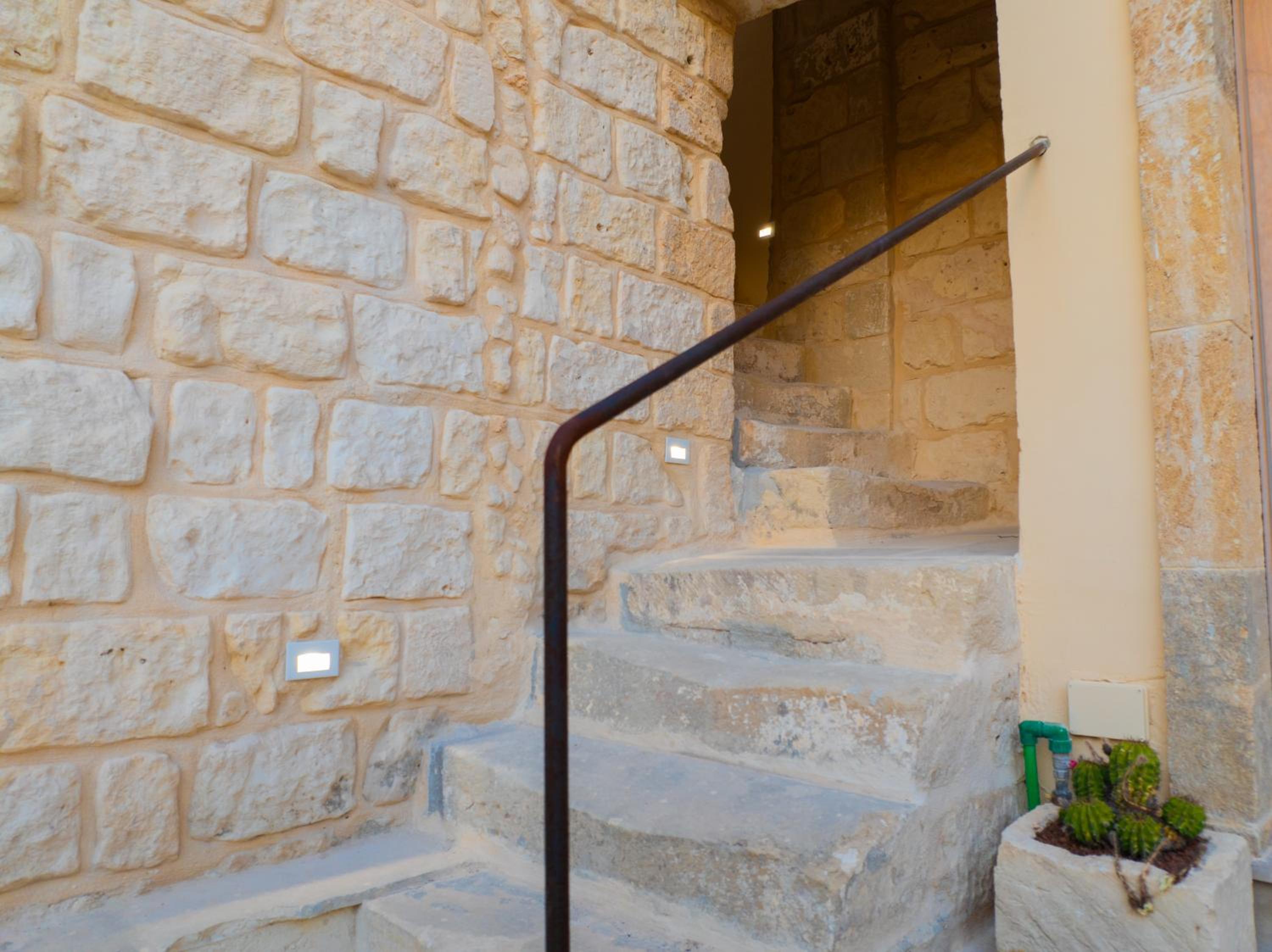 Torre Primaldo 1590 dc by Professione Vacanze Otranto