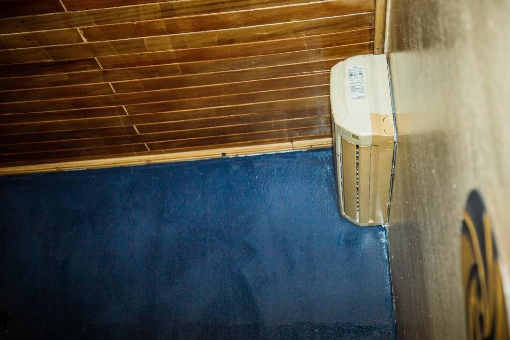 Spacious 2BR Roadside Apartment