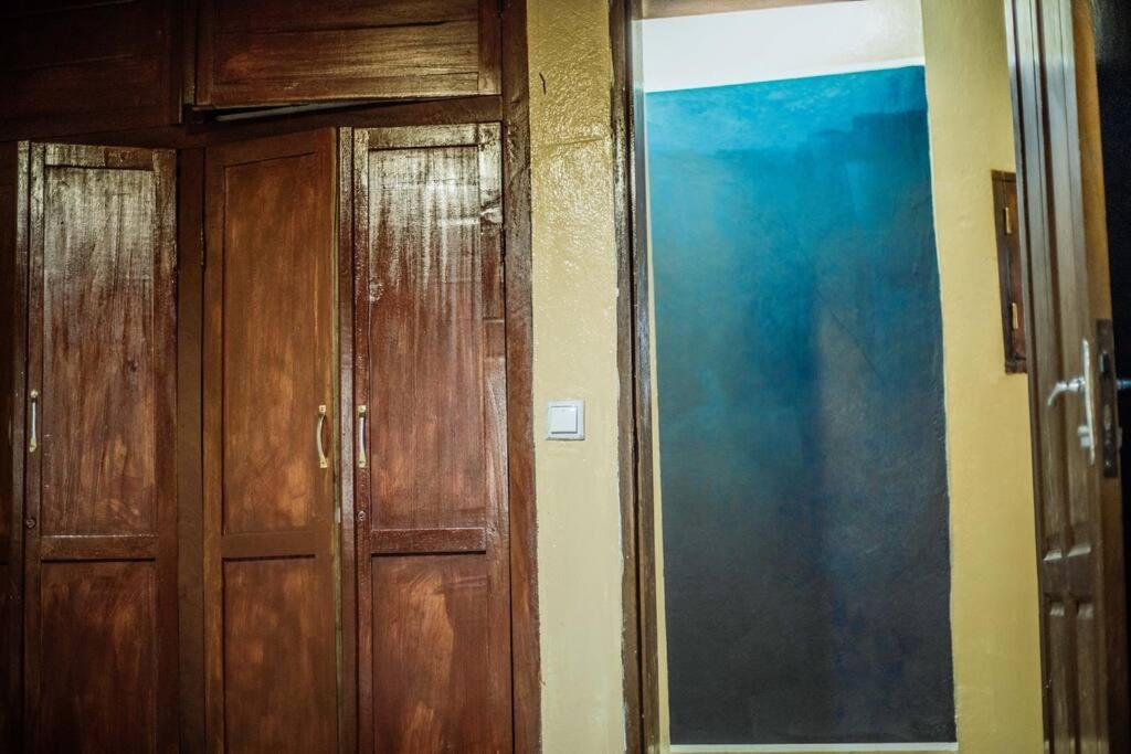 Spacious 2BR Roadside Apartment