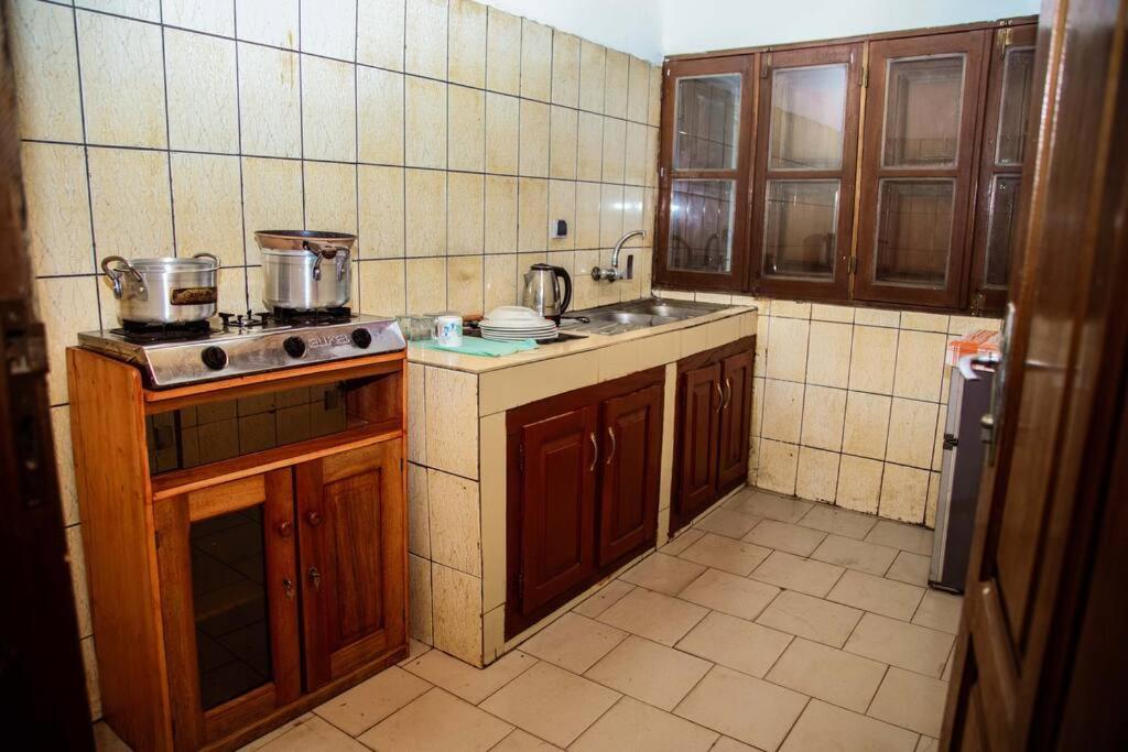 Spacious 2BR Roadside Apartment