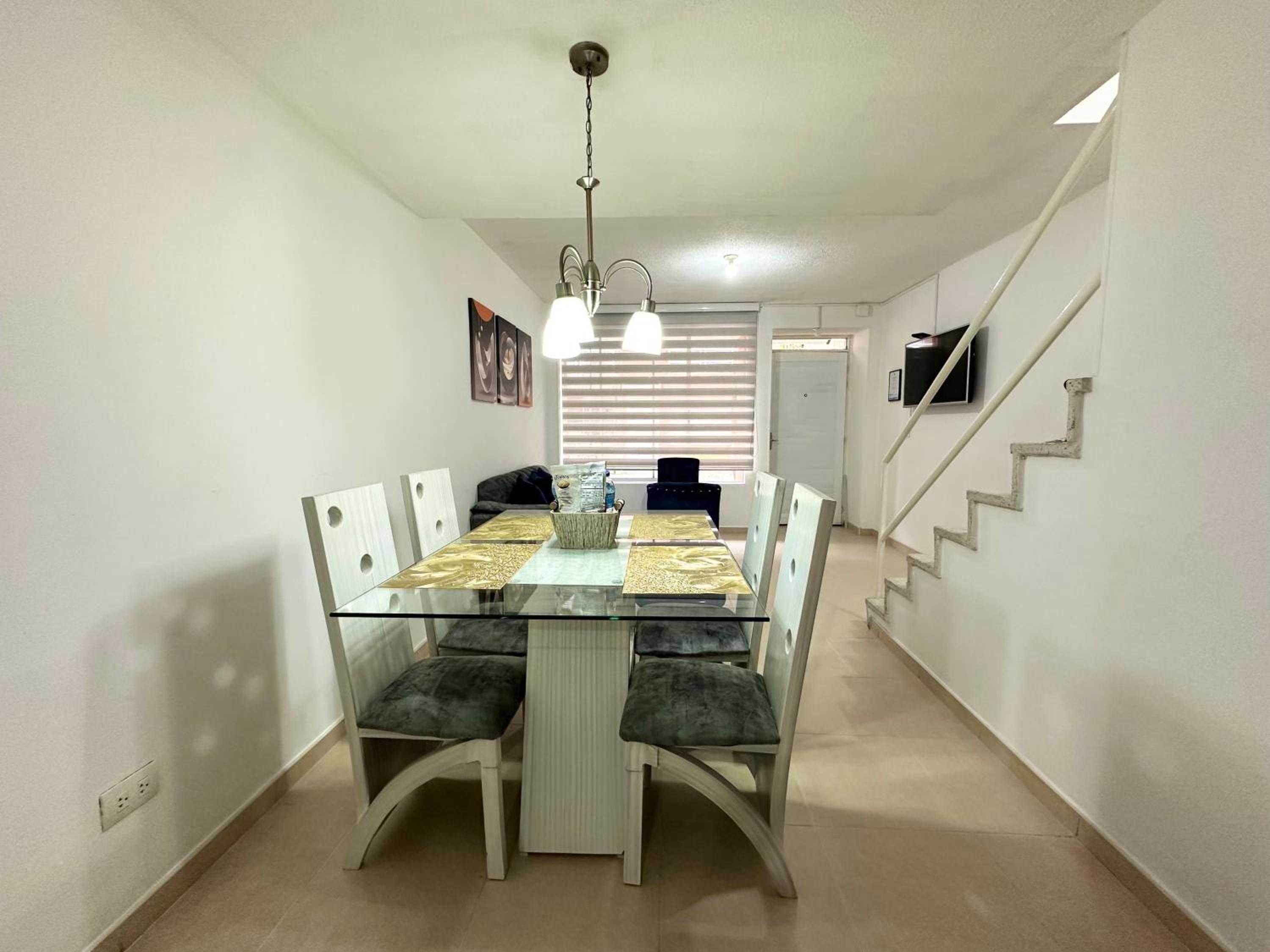 Hermosa Casa Ideal Para Familias Con Piscina En Pereira