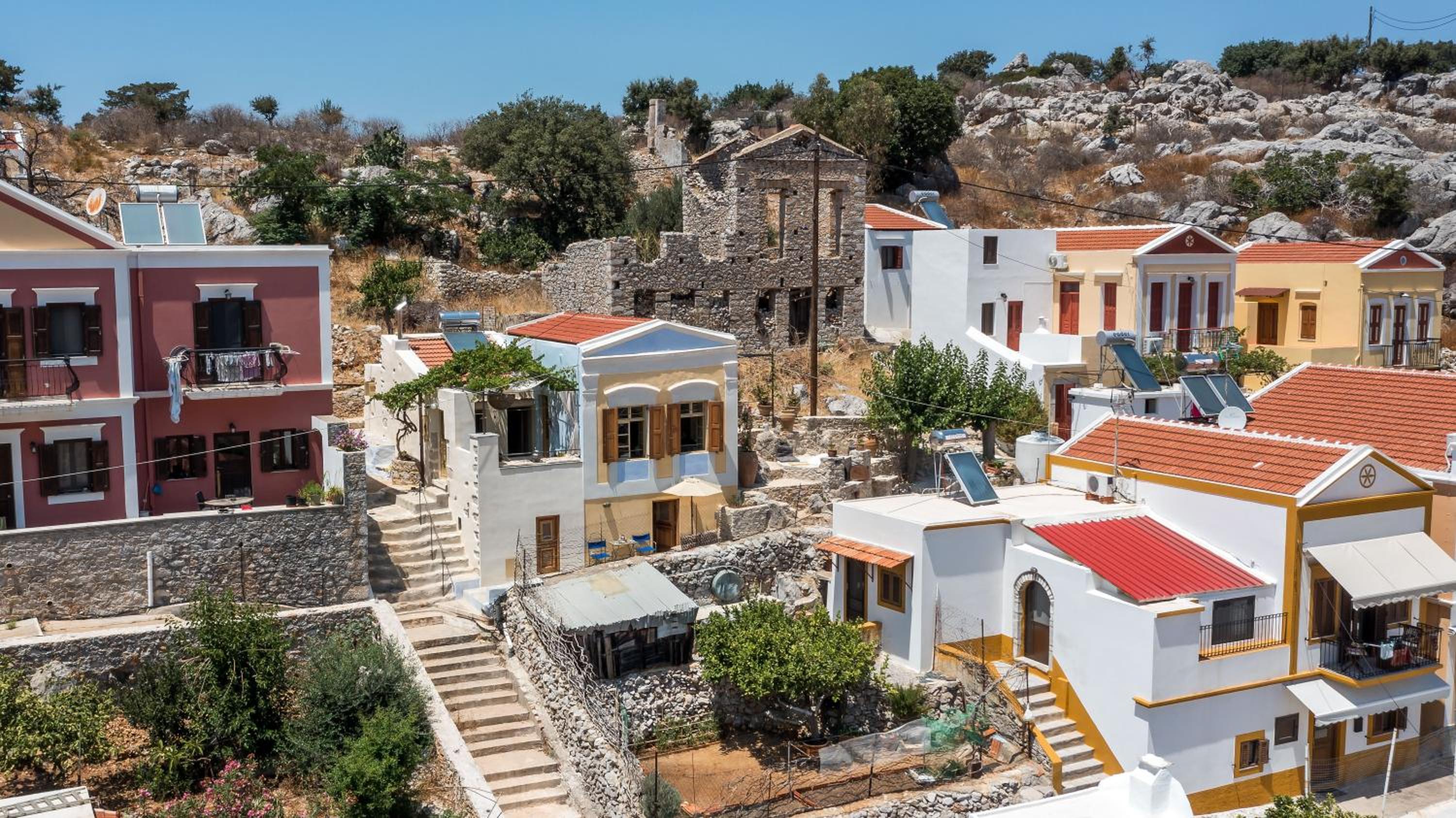 kalosymi studio, Symi