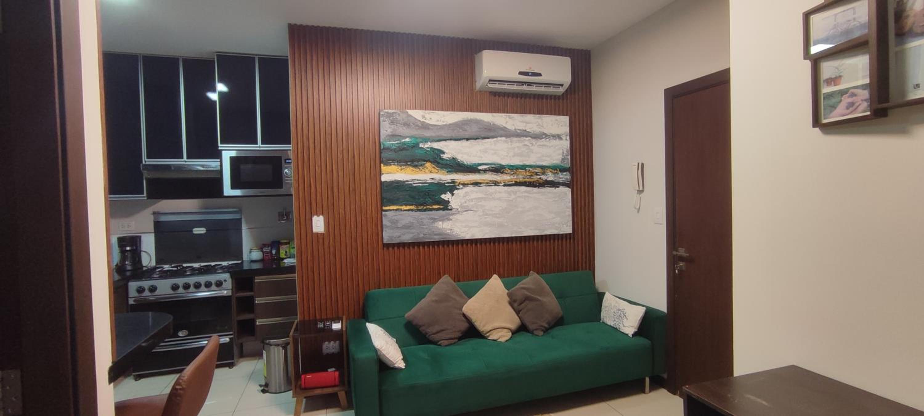 Nuevo Apartamento de 1 dormitorio, cerca de Equipetrol amoblado con Internet y Parqueo bajo techo