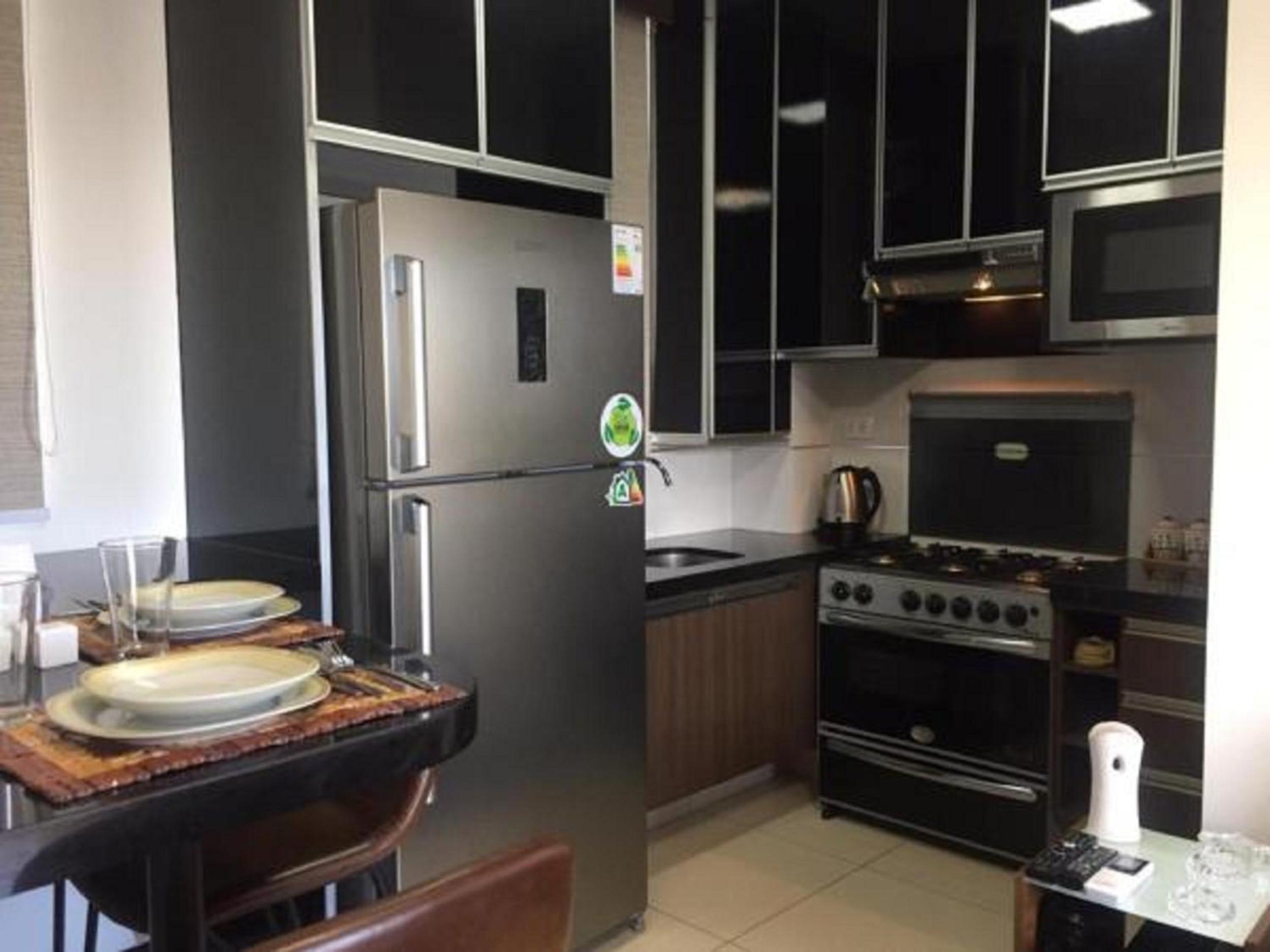 Nuevo Apartamento de 1 dormitorio, cerca de Equipetrol amoblado con Internet y Parqueo bajo techo