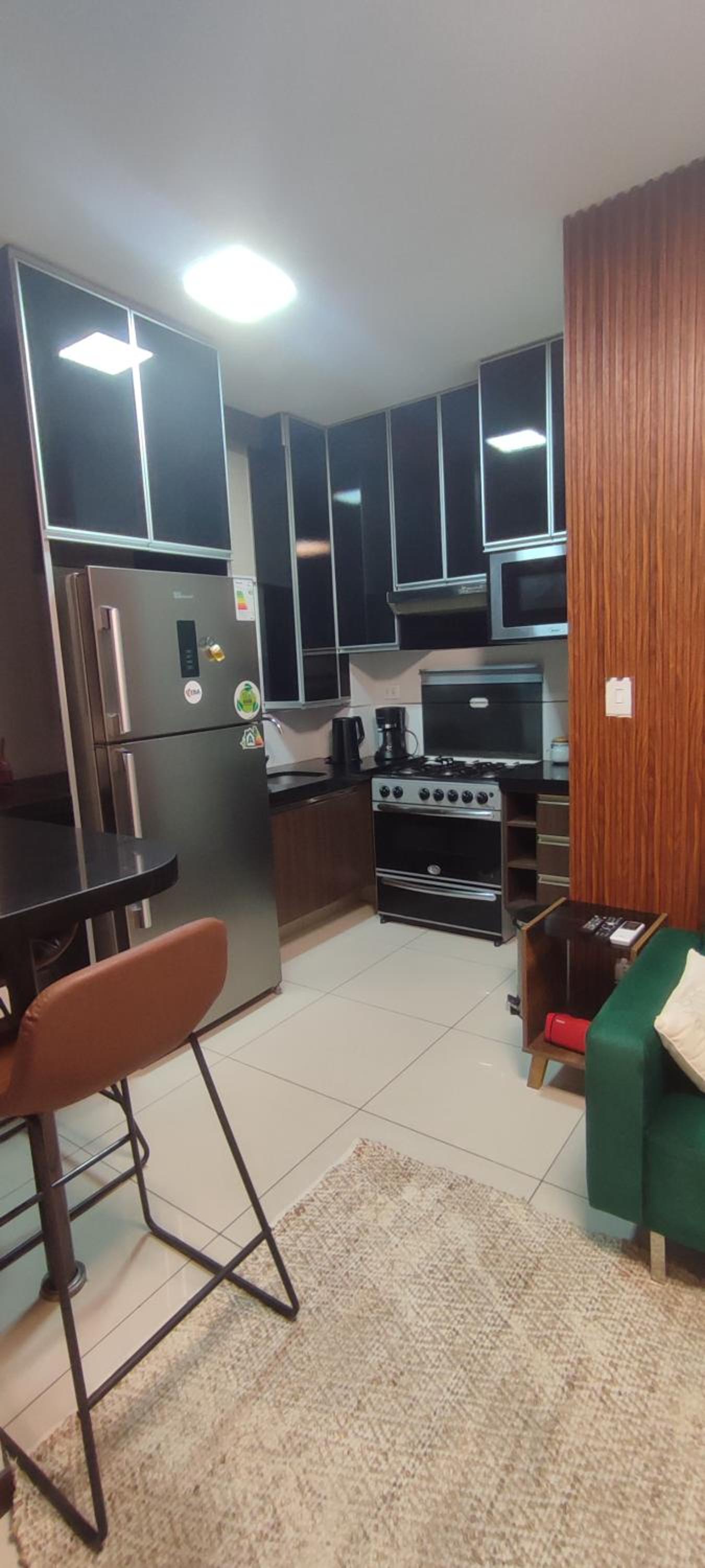 Nuevo Apartamento de 1 dormitorio, cerca de Equipetrol amoblado con Internet y Parqueo bajo techo