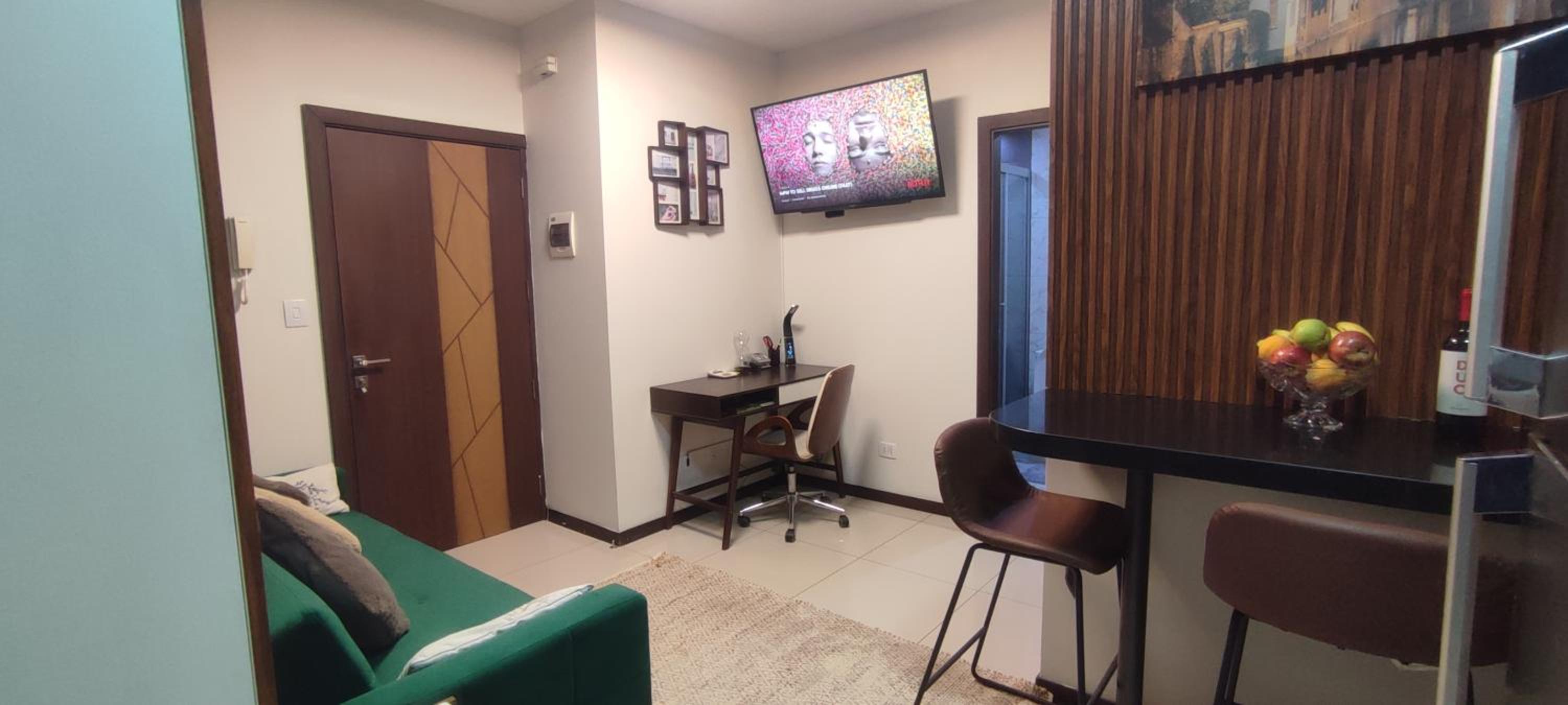 Nuevo Apartamento de 1 dormitorio, cerca de Equipetrol amoblado con Internet y Parqueo bajo techo