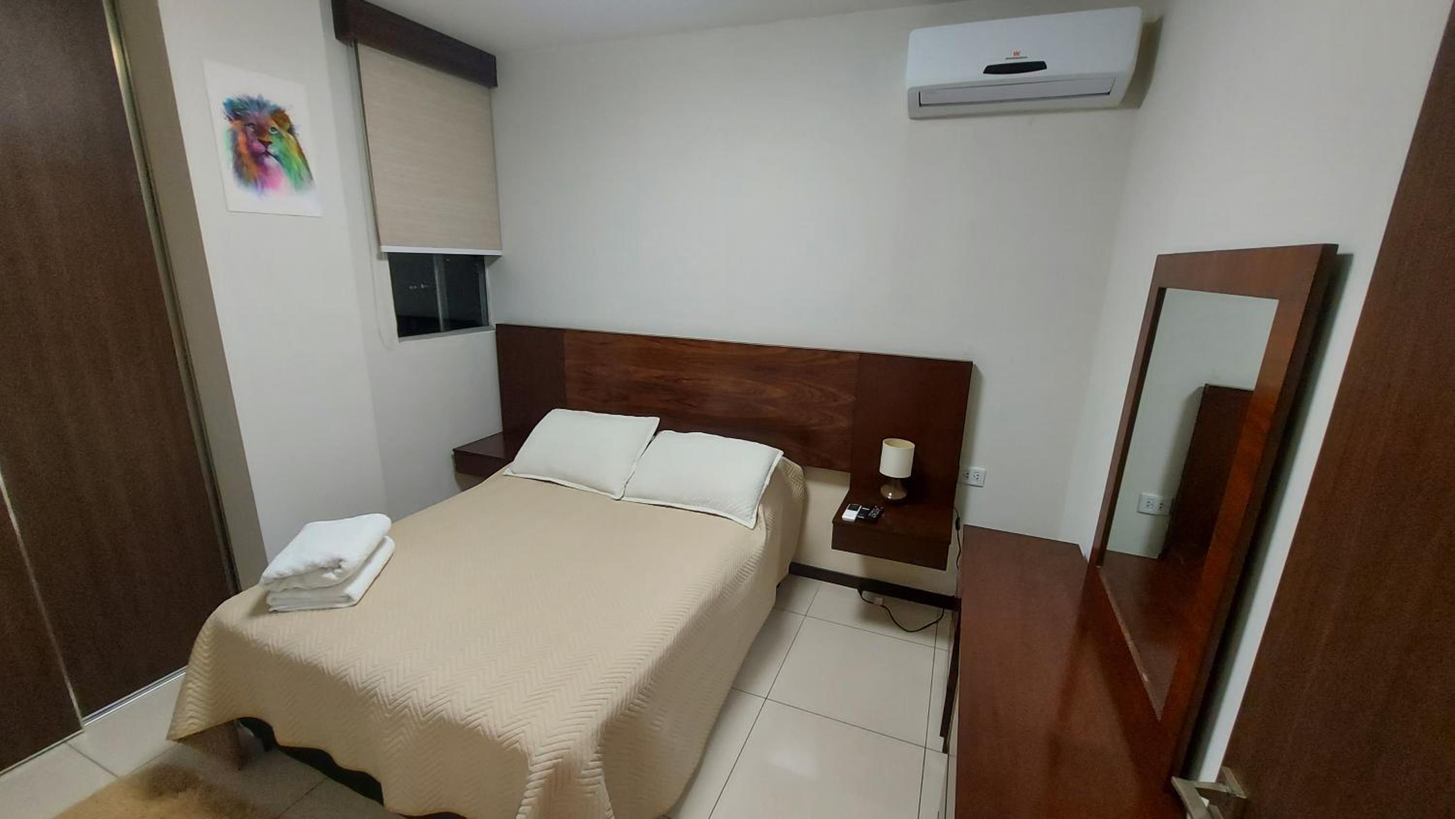 Nuevo Apartamento de 1 dormitorio, cerca de Equipetrol amoblado con Internet y Parqueo bajo techo