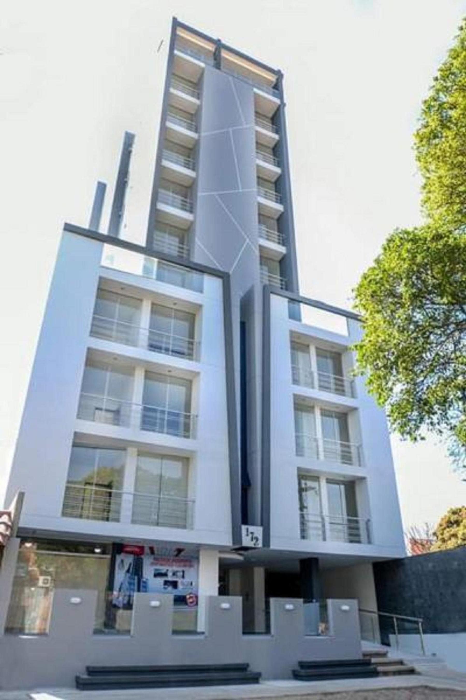 Nuevo Apartamento de 1 dormitorio, cerca de Equipetrol amoblado con Internet y Parqueo bajo techo