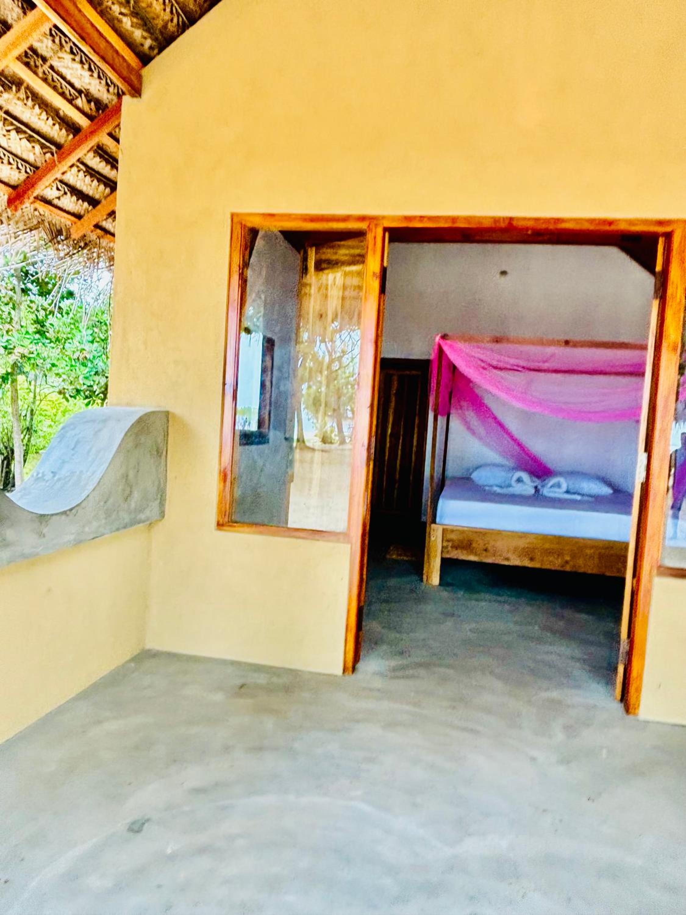 Peanut Farm Surf and Wild Resort - Arugambay