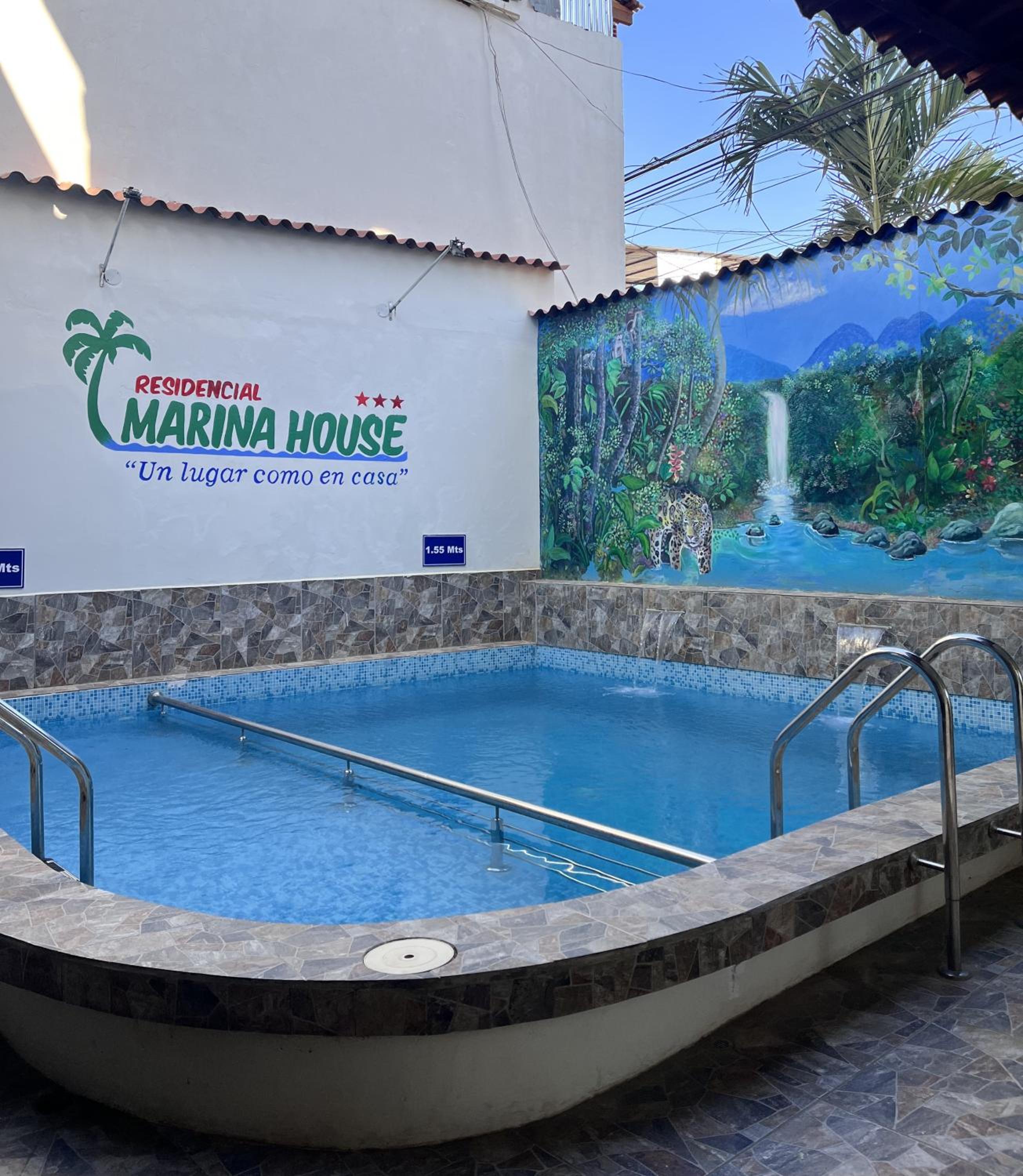 Residencial Marina House