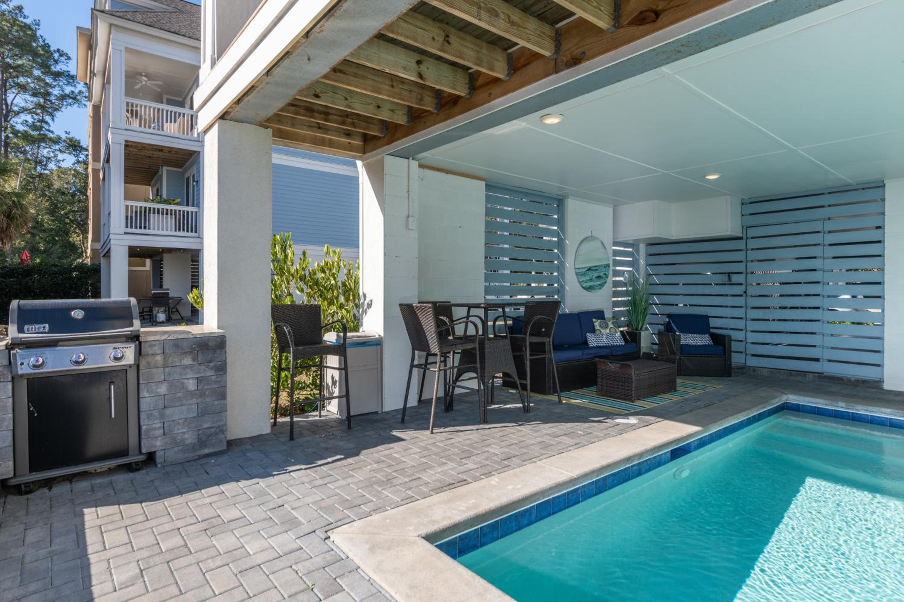 15% off 7 Night Stays Aug- Oct FREE POOL HEAT AND ACTIVITIES, ELEVATOR, SHORT WALK TO BEACH