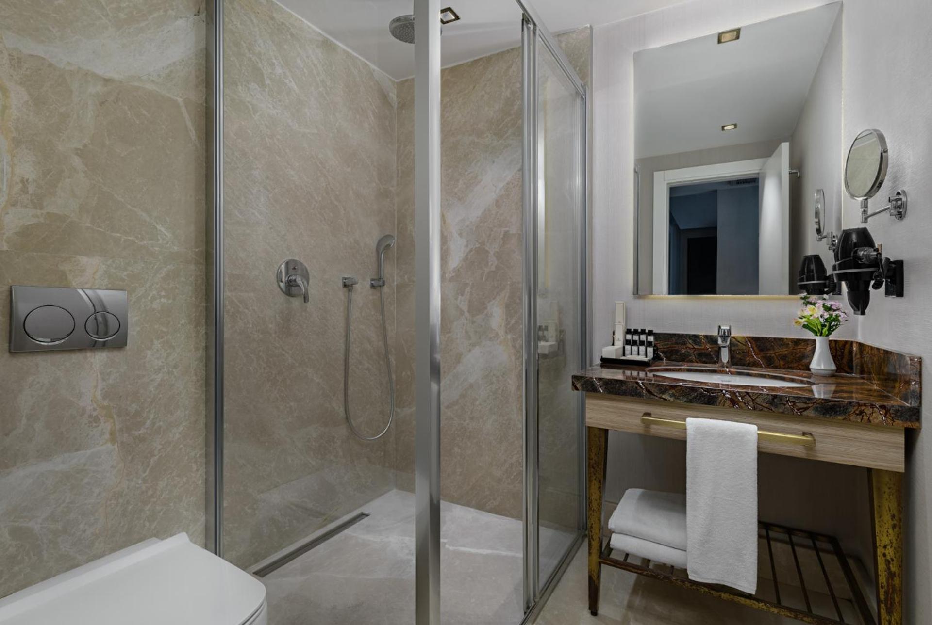 Febor İstanbul Bomonti Otel & Spa - Image 20