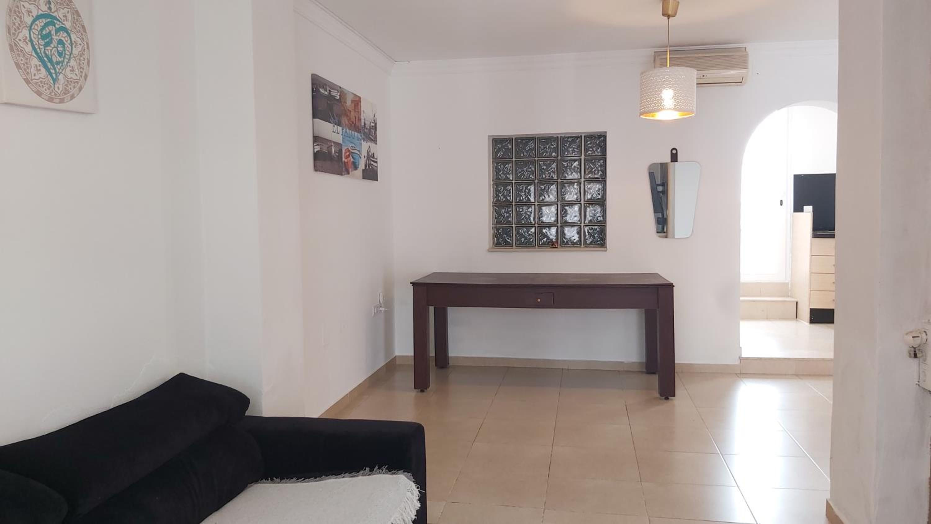 Del Parque Flats L'Oasis