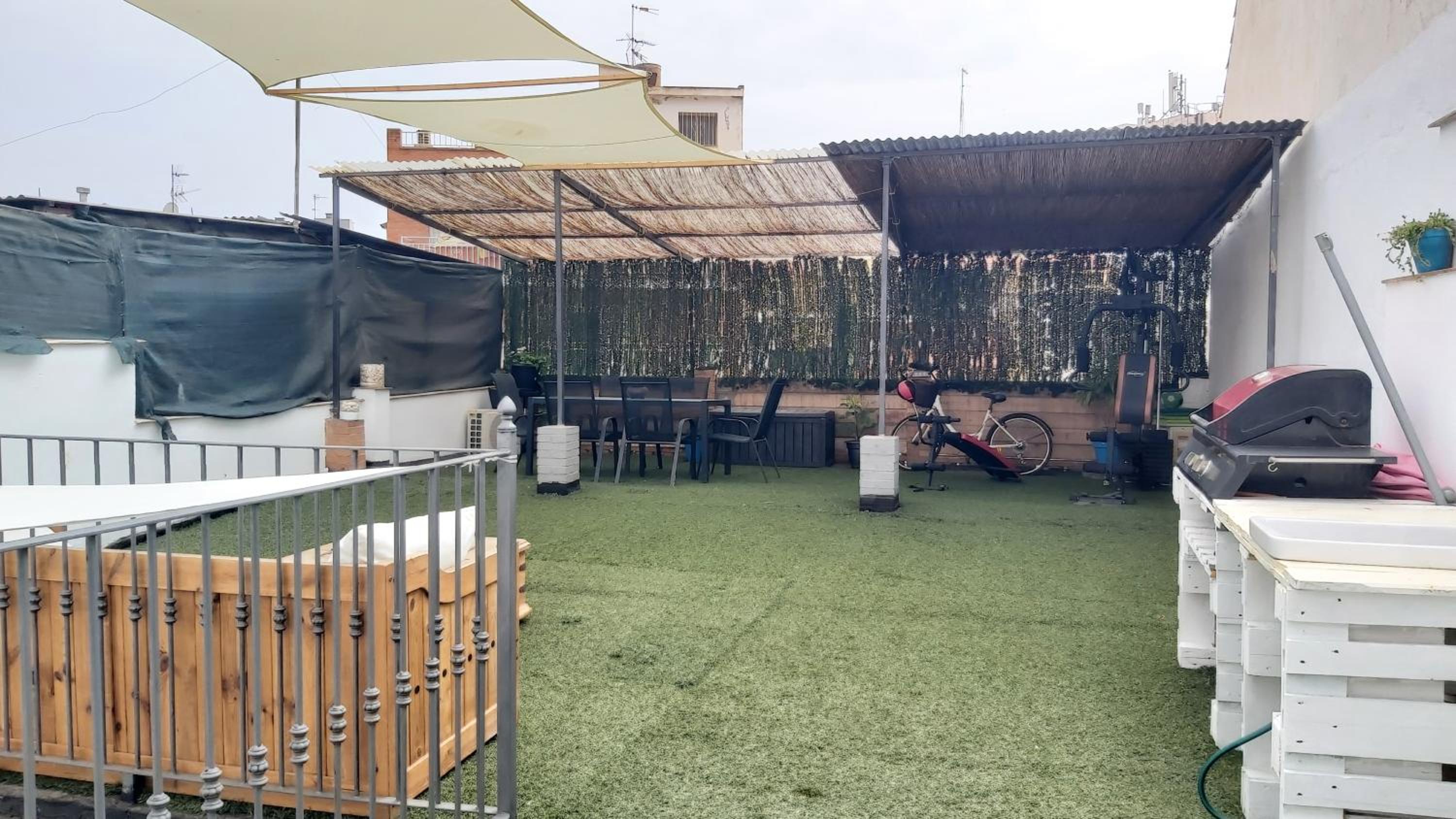 Del Parque Flats L'Oasis