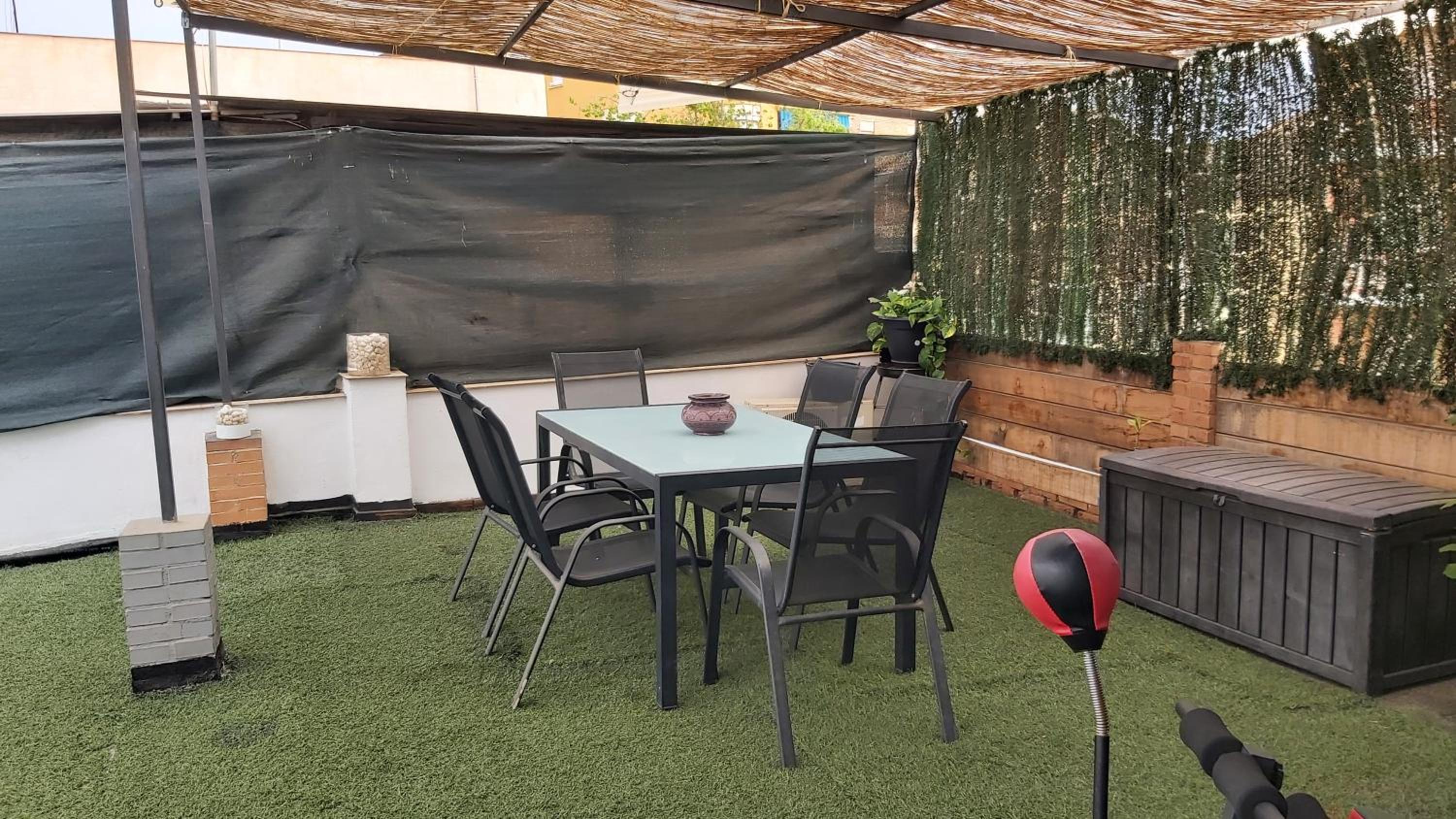 Del Parque Flats L'Oasis