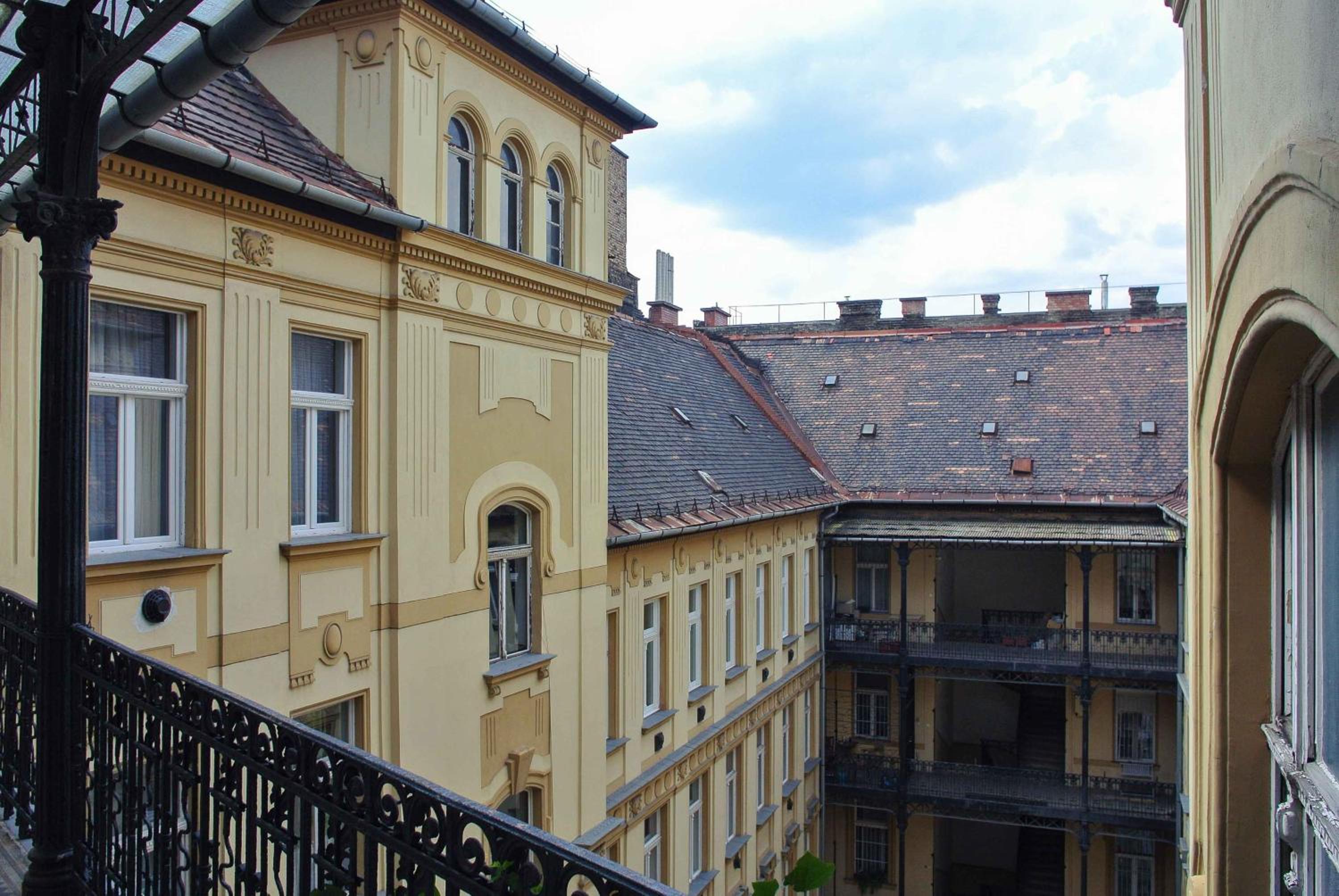 Dohany Design Apartments view 5