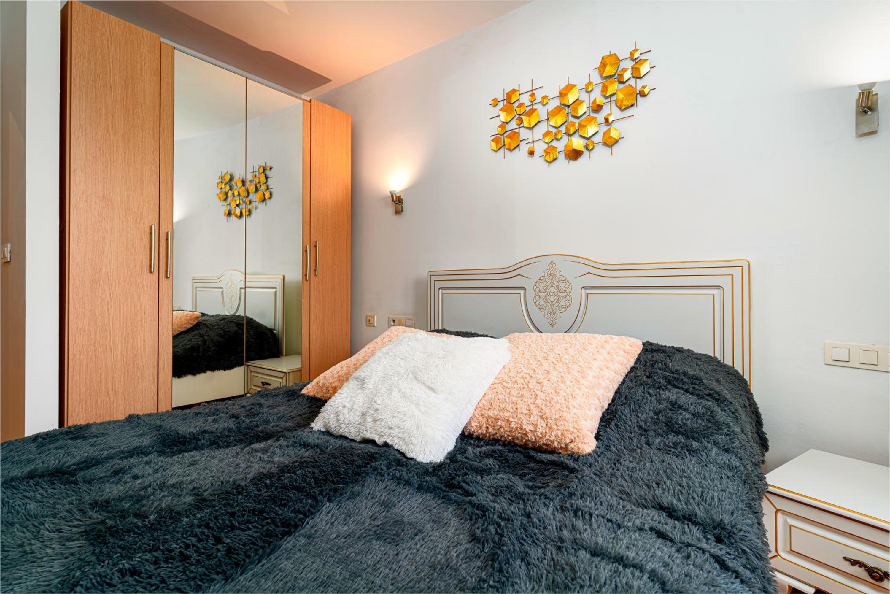 River Deluxe Suite