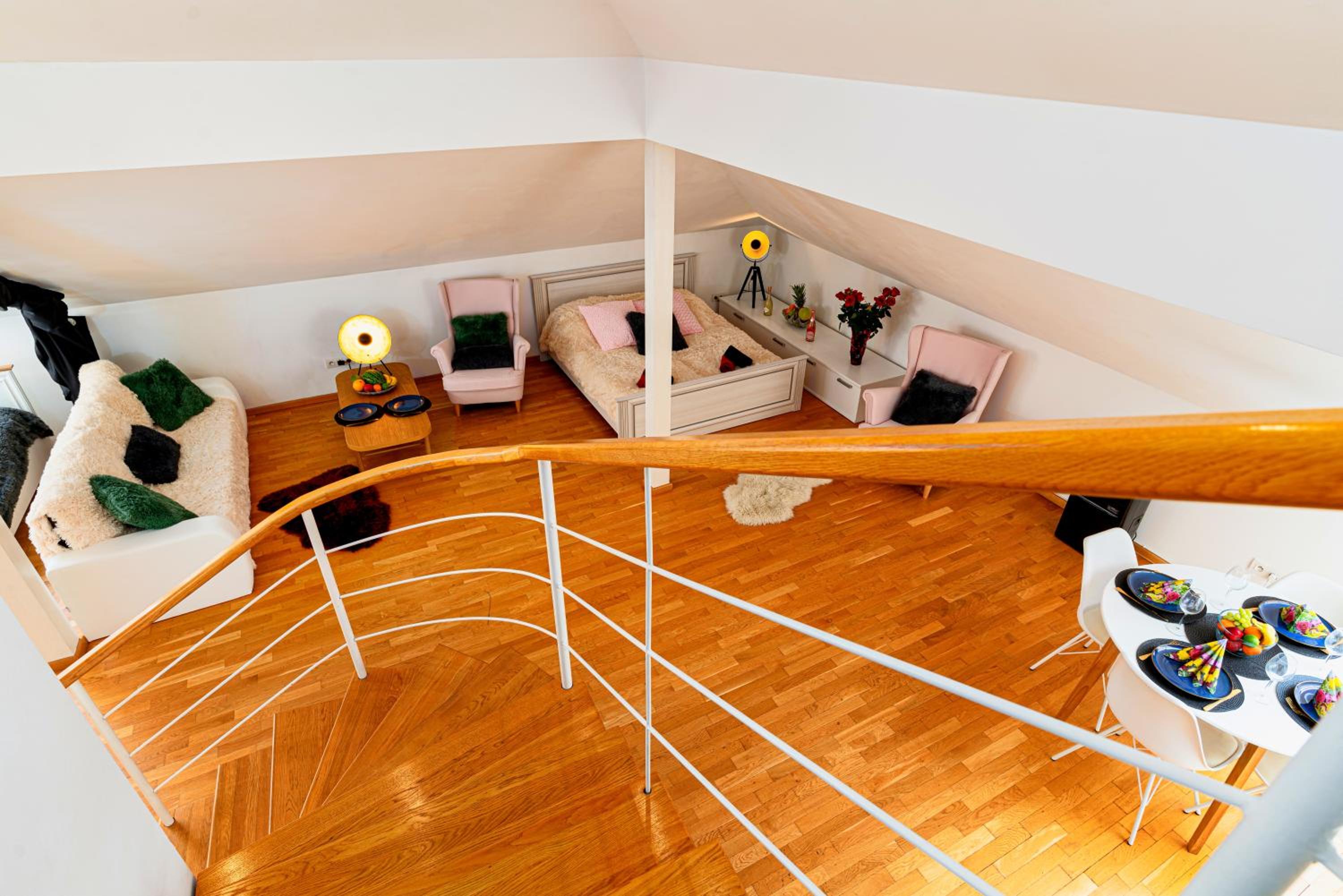 River Deluxe Suite