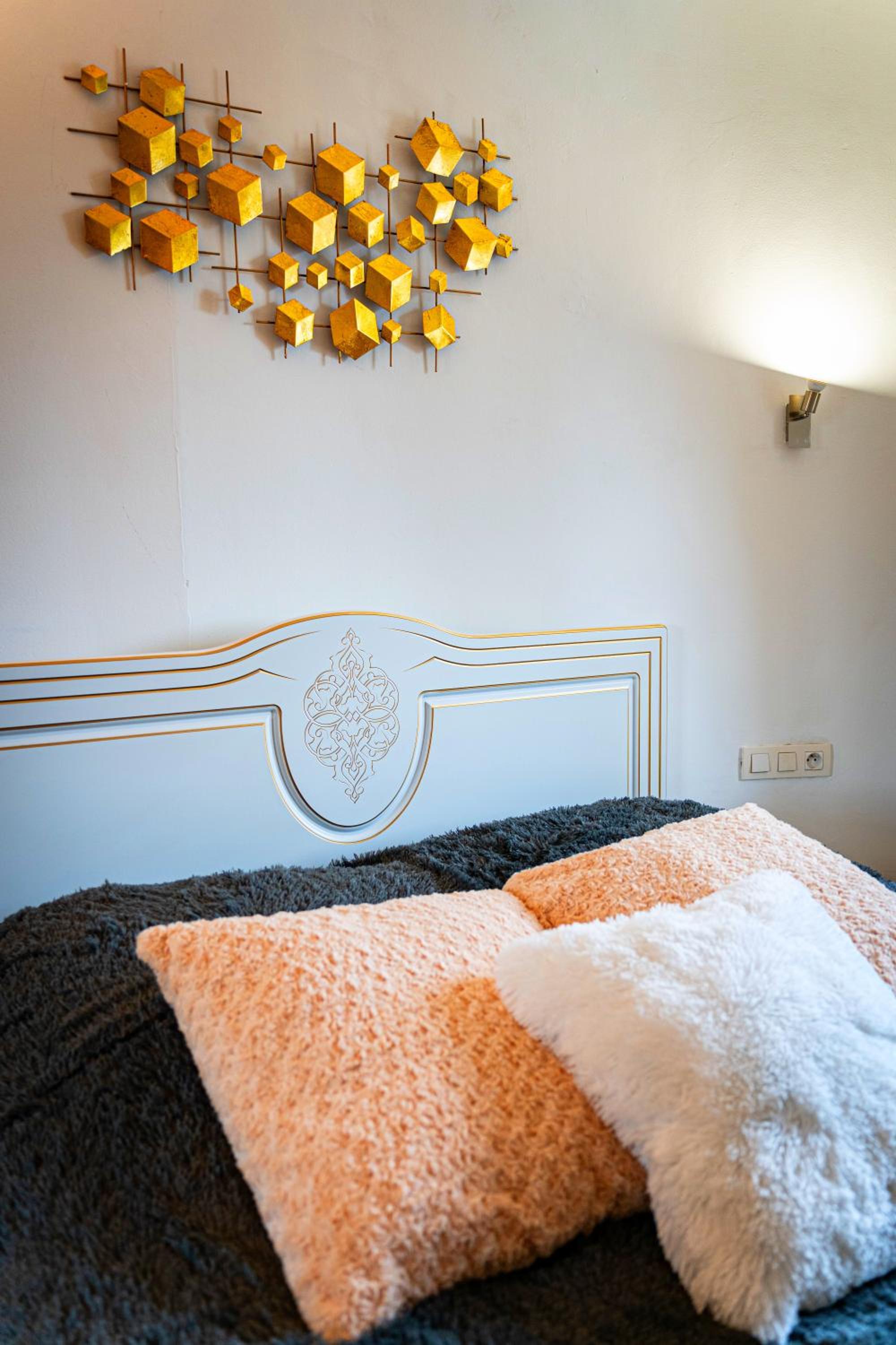 River Deluxe Suite