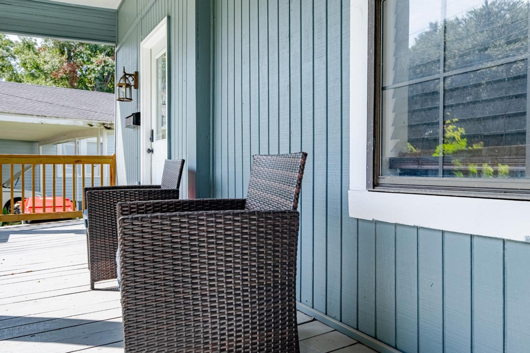 Charming 3BR Historic Home on Mardi Gras Route view 4