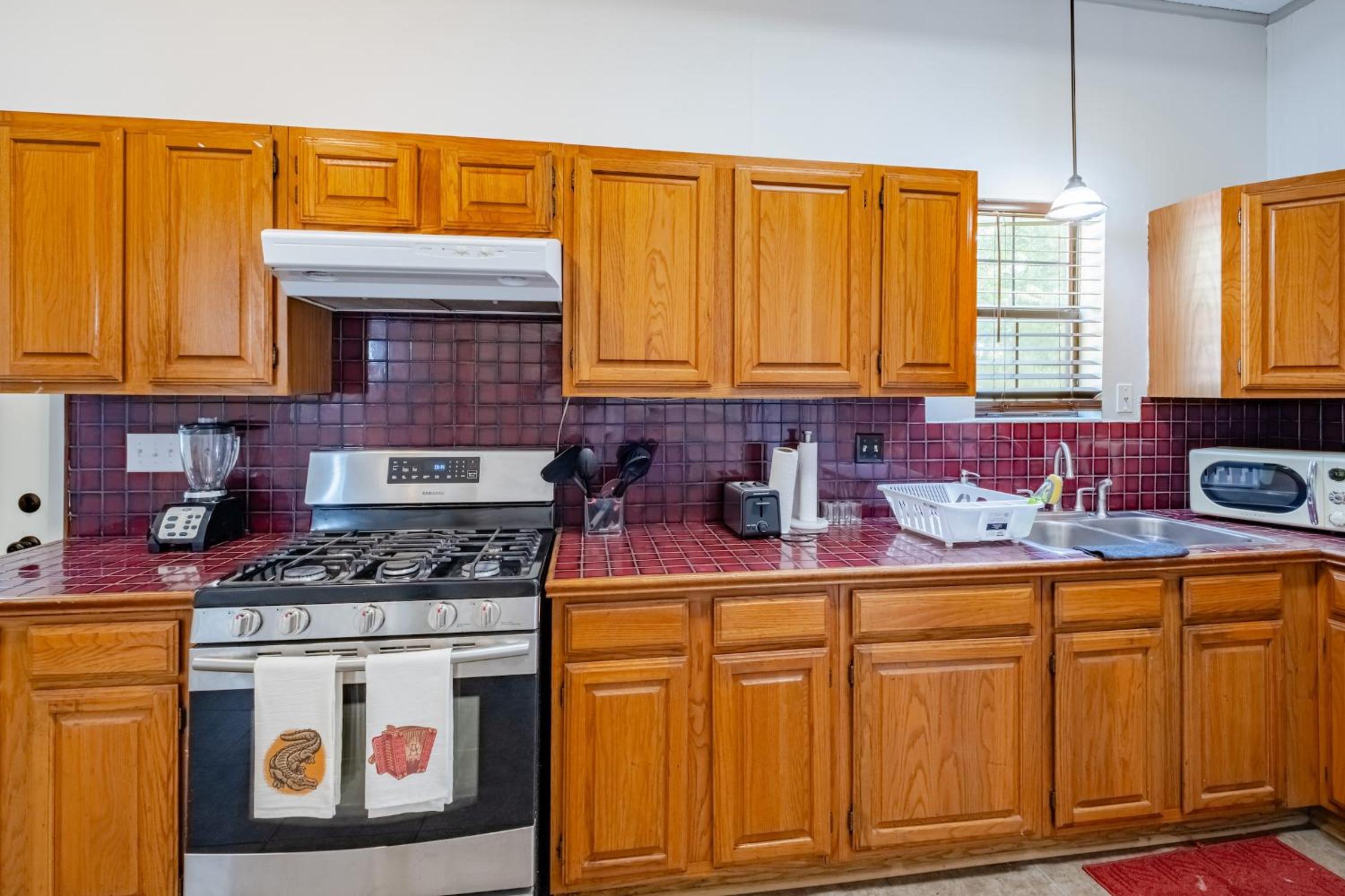 Charming 3BR Historic Home on Mardi Gras Route view 2
