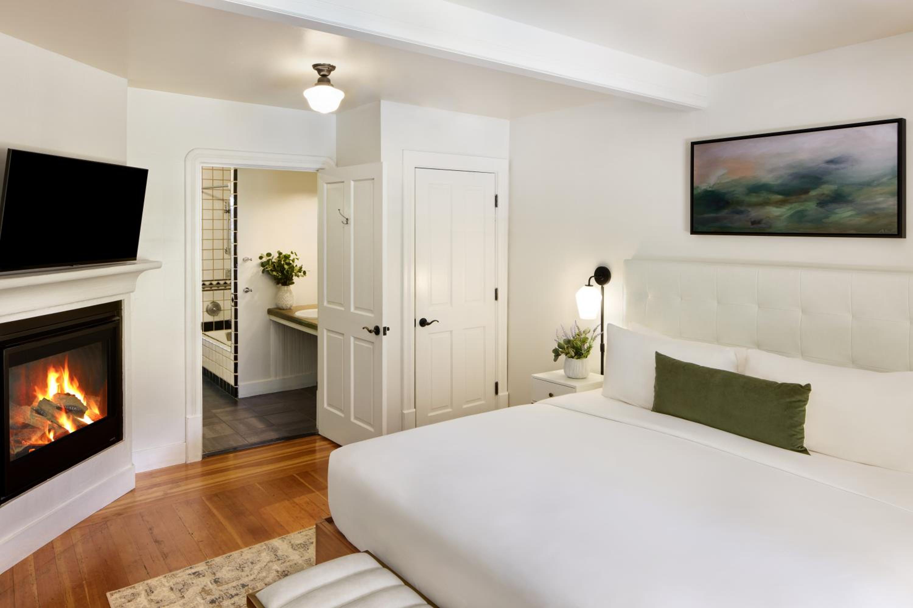 Yountville Vacations - Lavender, A Four Sisters Inn - Property Image 7