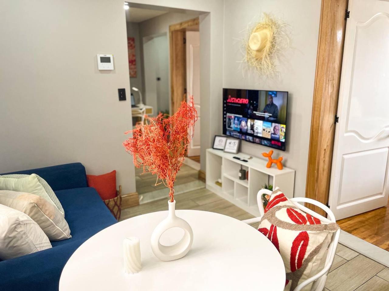 Contemporary Apartment Town center Netflix