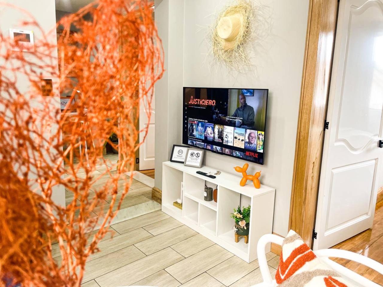 Contemporary Apartment Town center Netflix