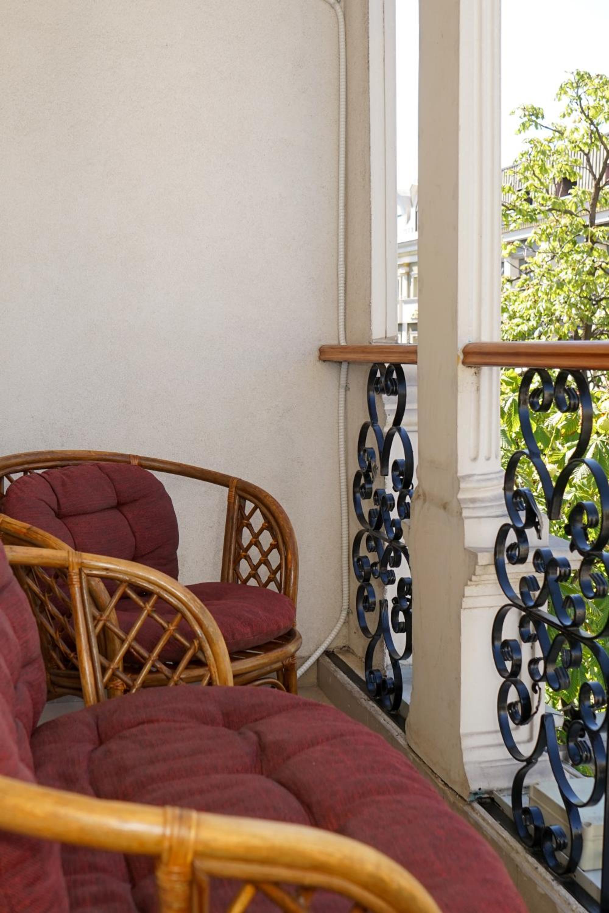 Macedonia Square Apartment view 2