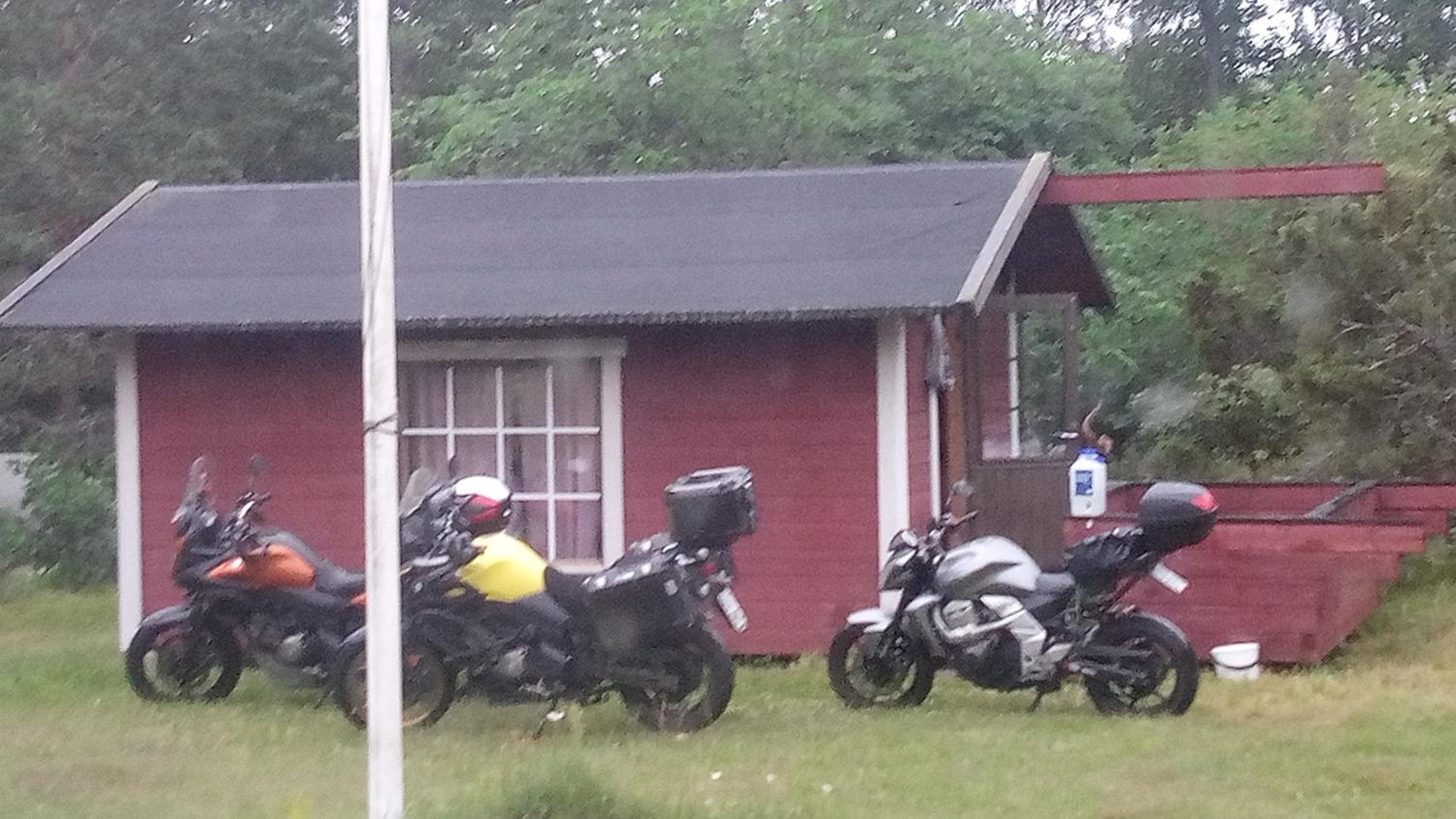 Rentukka - Sähköttömät Yöpymismökit - Off-grid Cottages