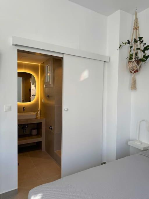 Stylish Studio in Psyri