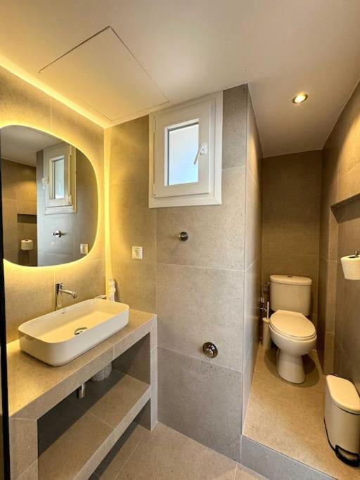 Stylish Studio in Psyri