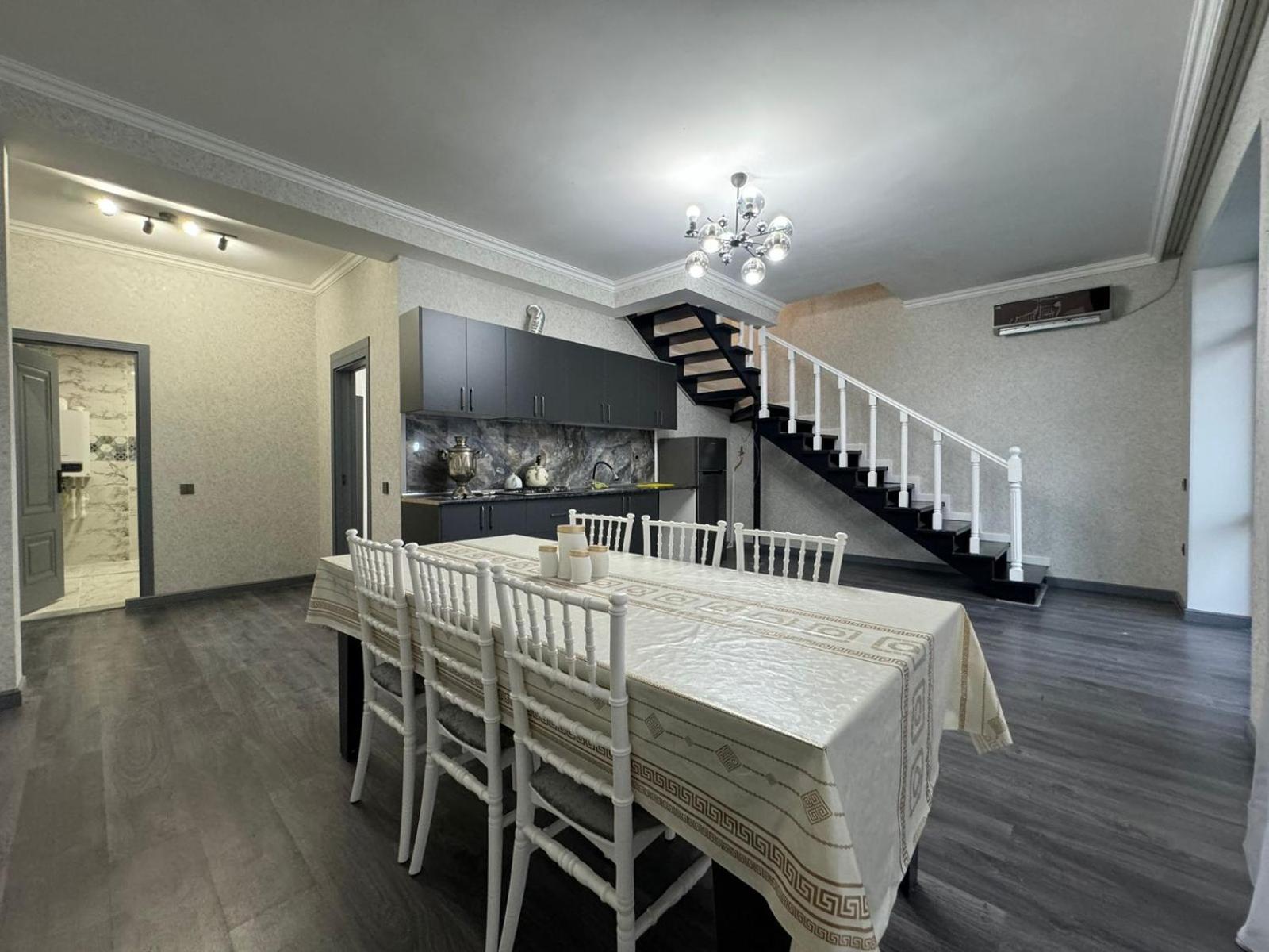 Riverside charlet