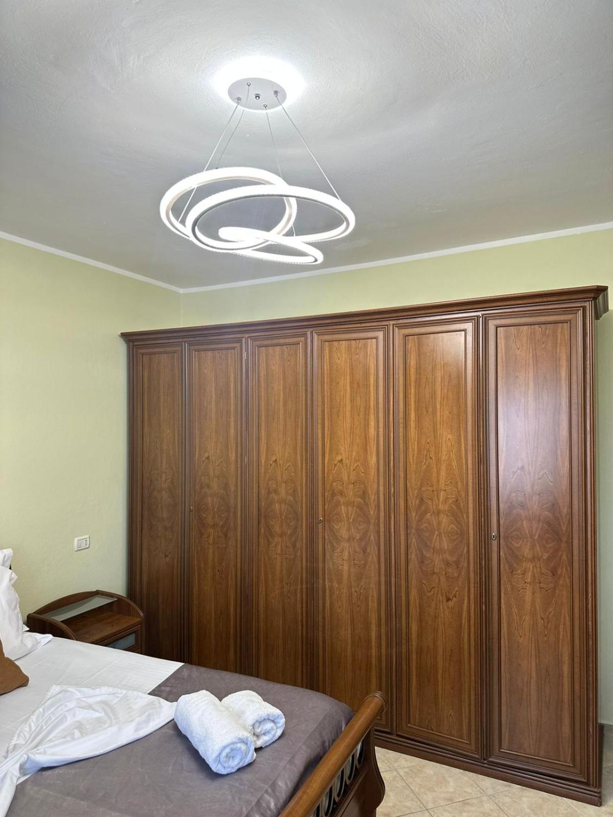 Illyria Apartments