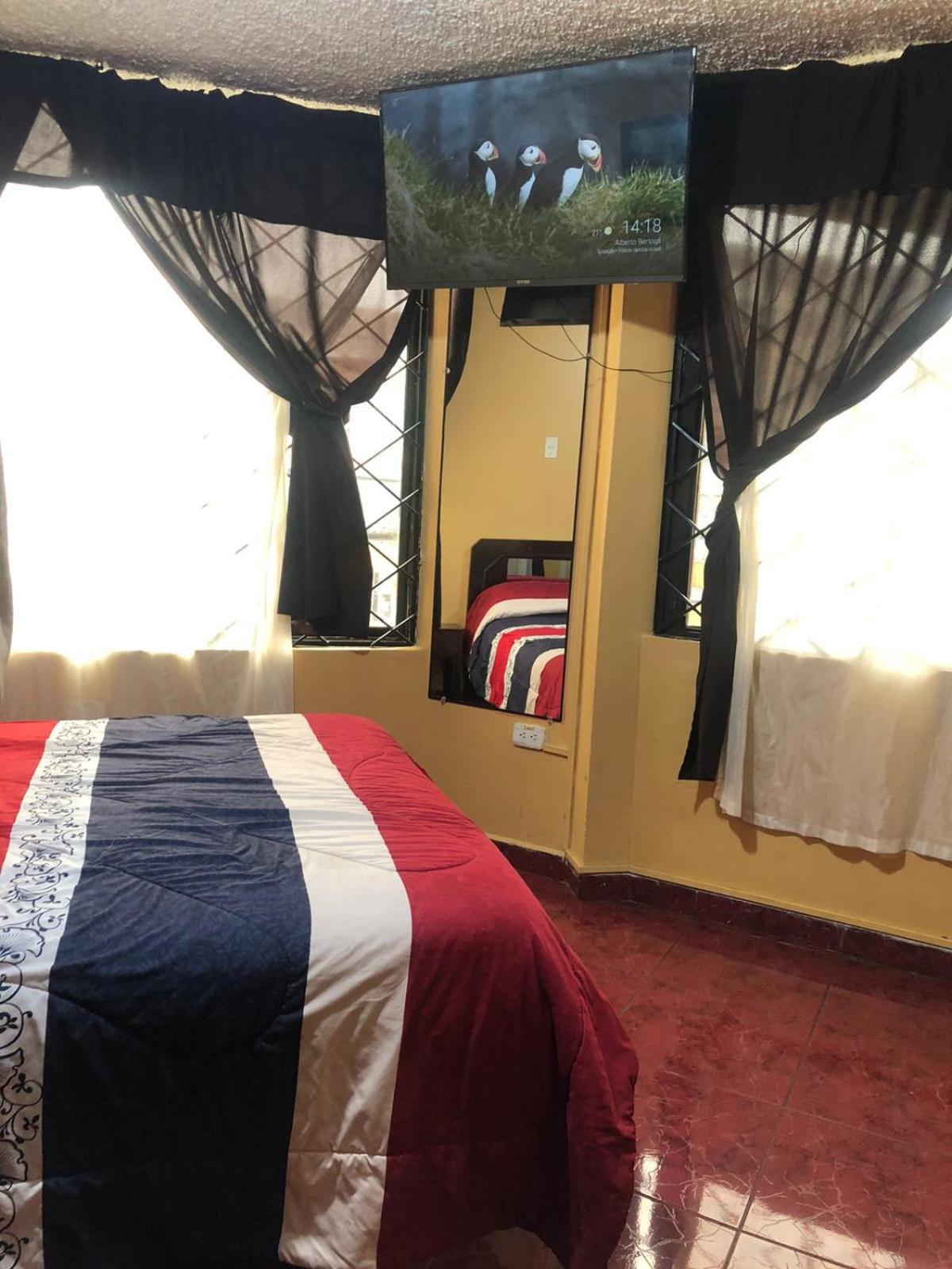 Hostal Quito Nayla