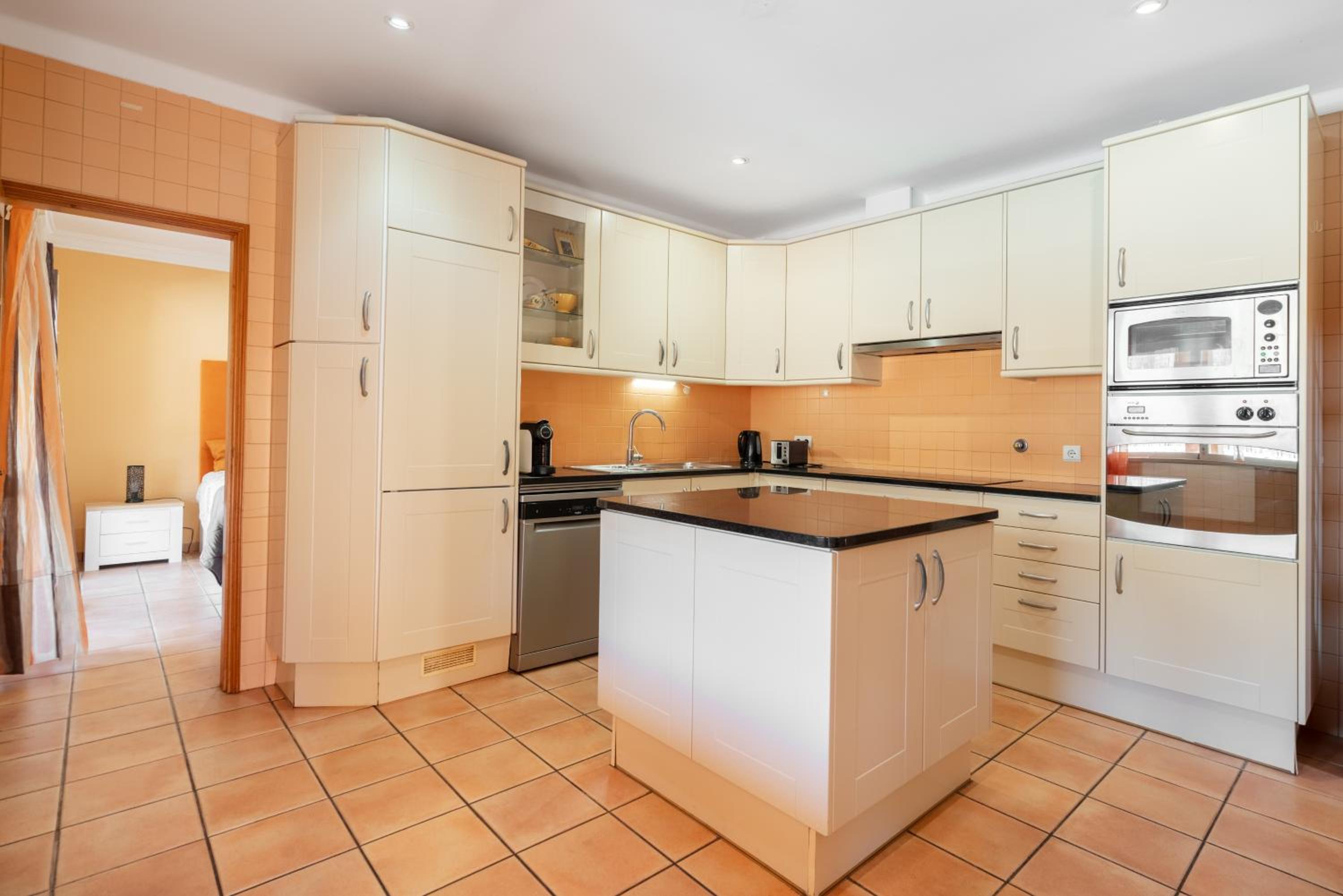 "Orange Tree Villa in Alvor - South - facing Family Villa with Private Poll" view 2