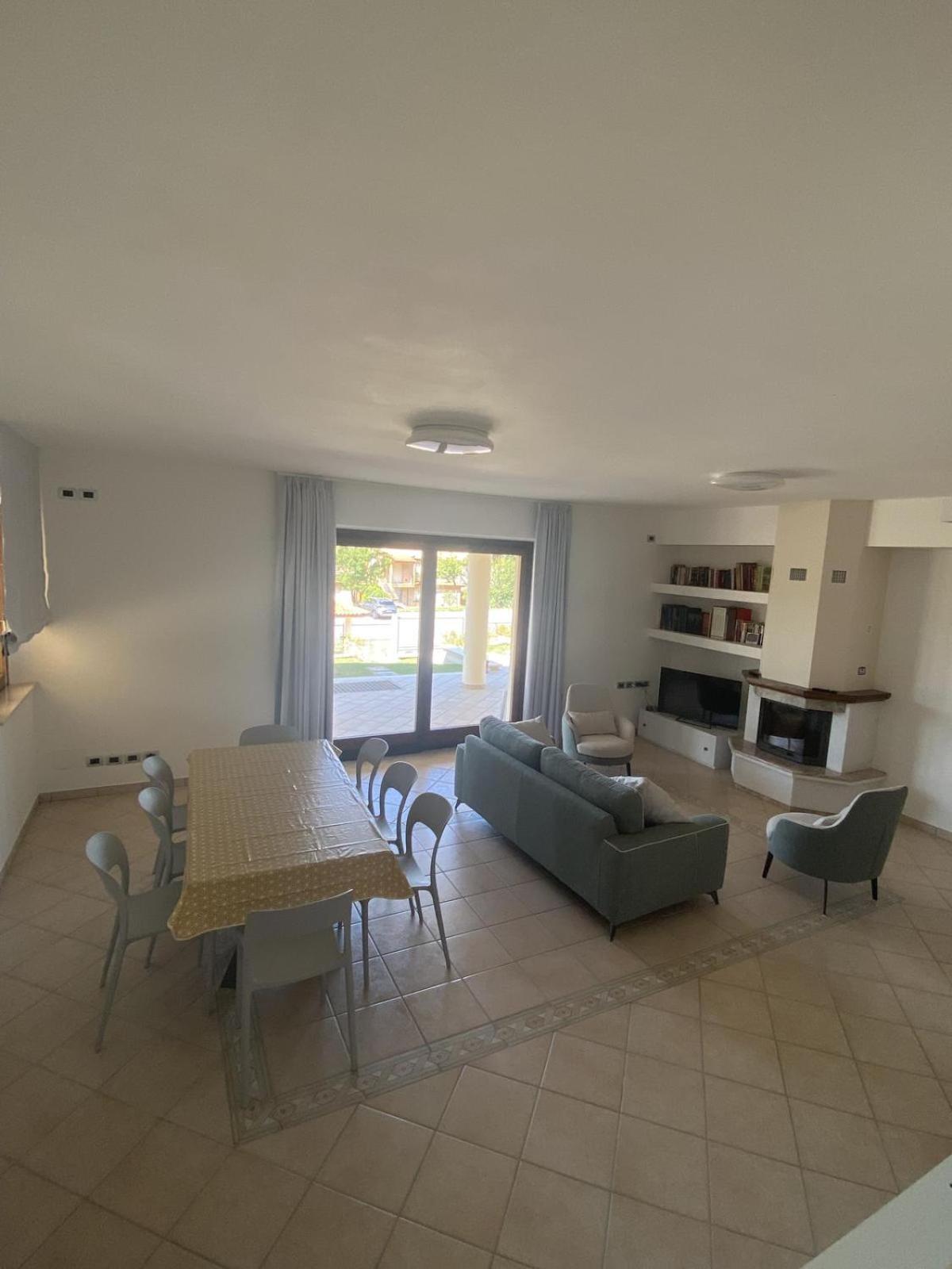 Casa Vacanze La Villa view 4
