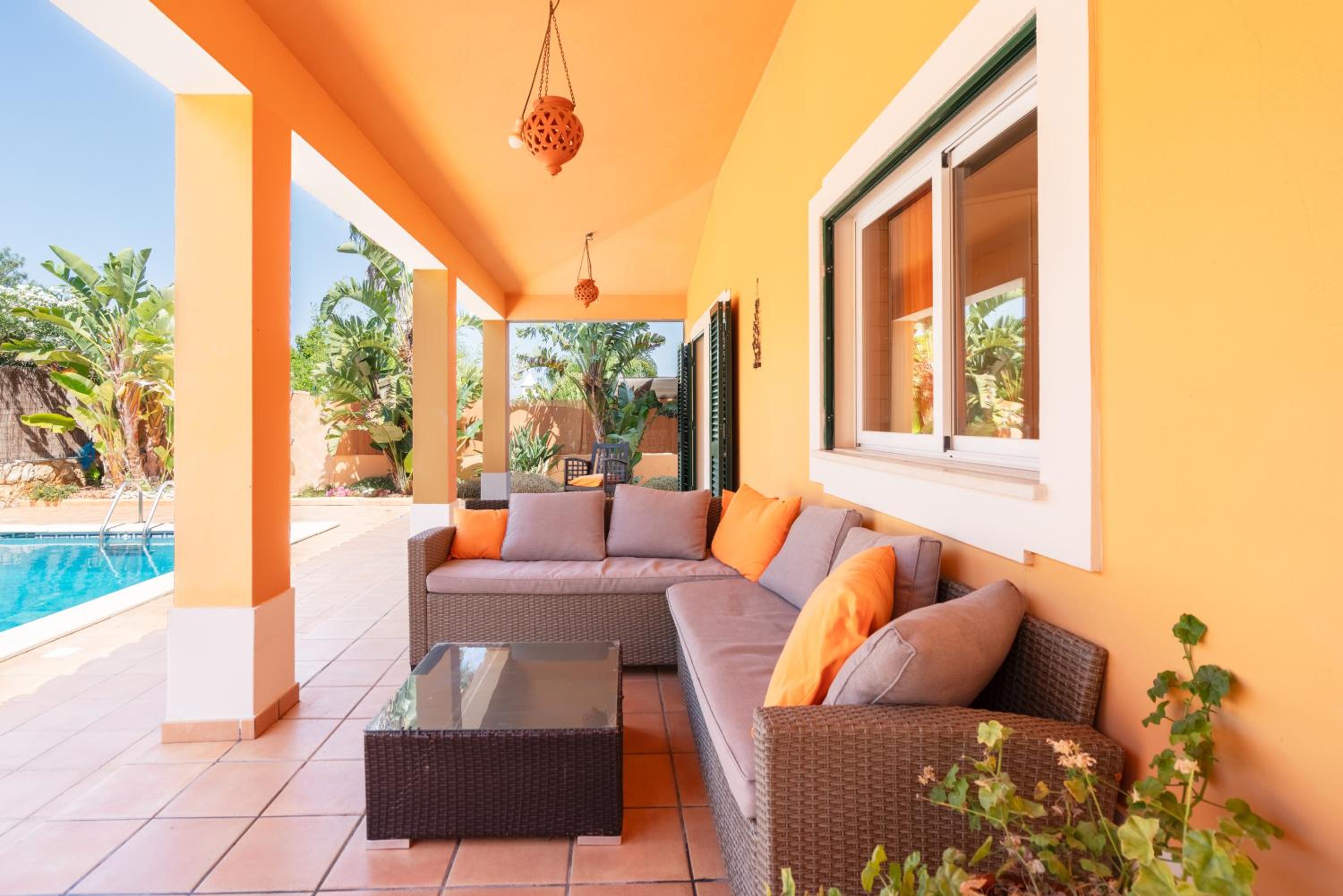 "Orange Tree Villa in Alvor - South - facing Family Villa with Private Poll" view 5