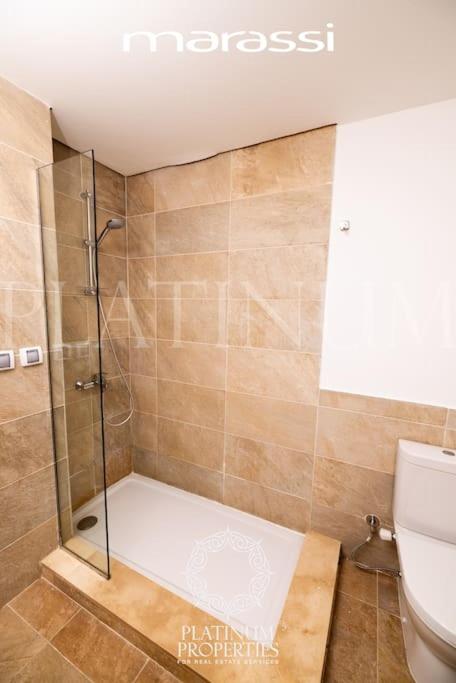 Canal View 3 bedrooms Chalet in Marassi view 3