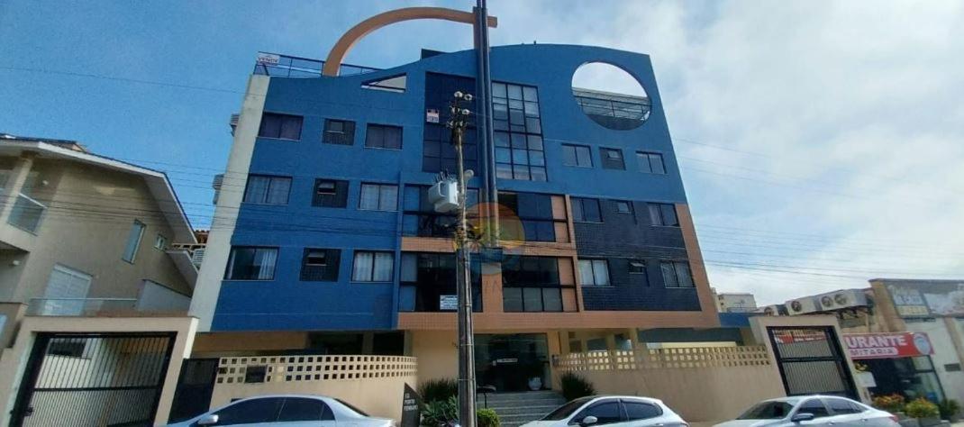 APARTAMENTO 3 QUARTOS 50 METROS ATÉ A PRAIA - Ed PORTO FERRARO