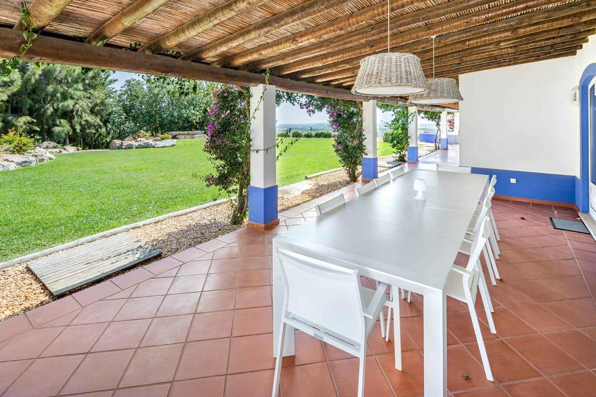 Casa de Baixo by Vintage Travel