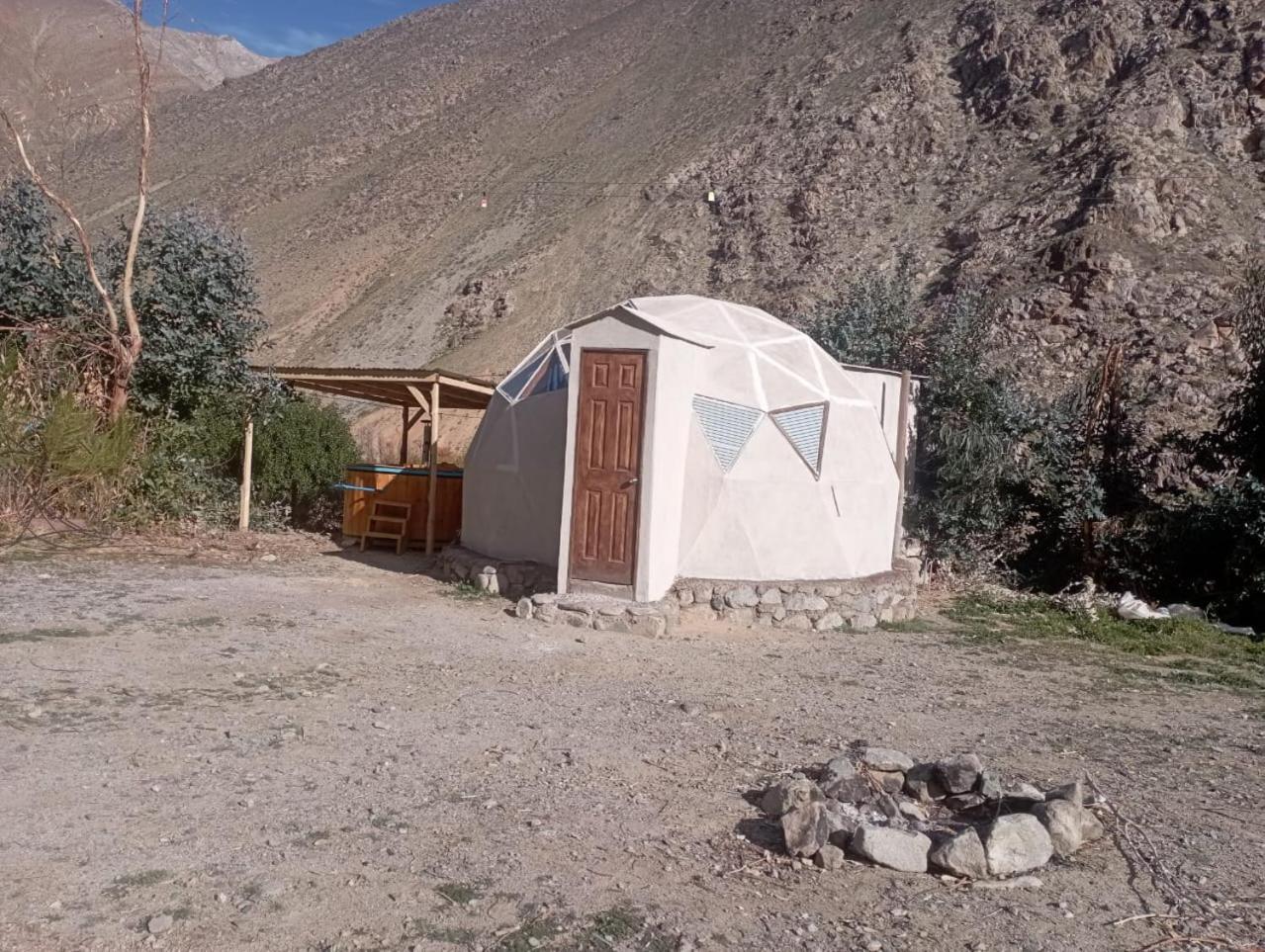 Hermoso domo privado para 2 personas con piscina - Cochiguaz- Valle de Elqui