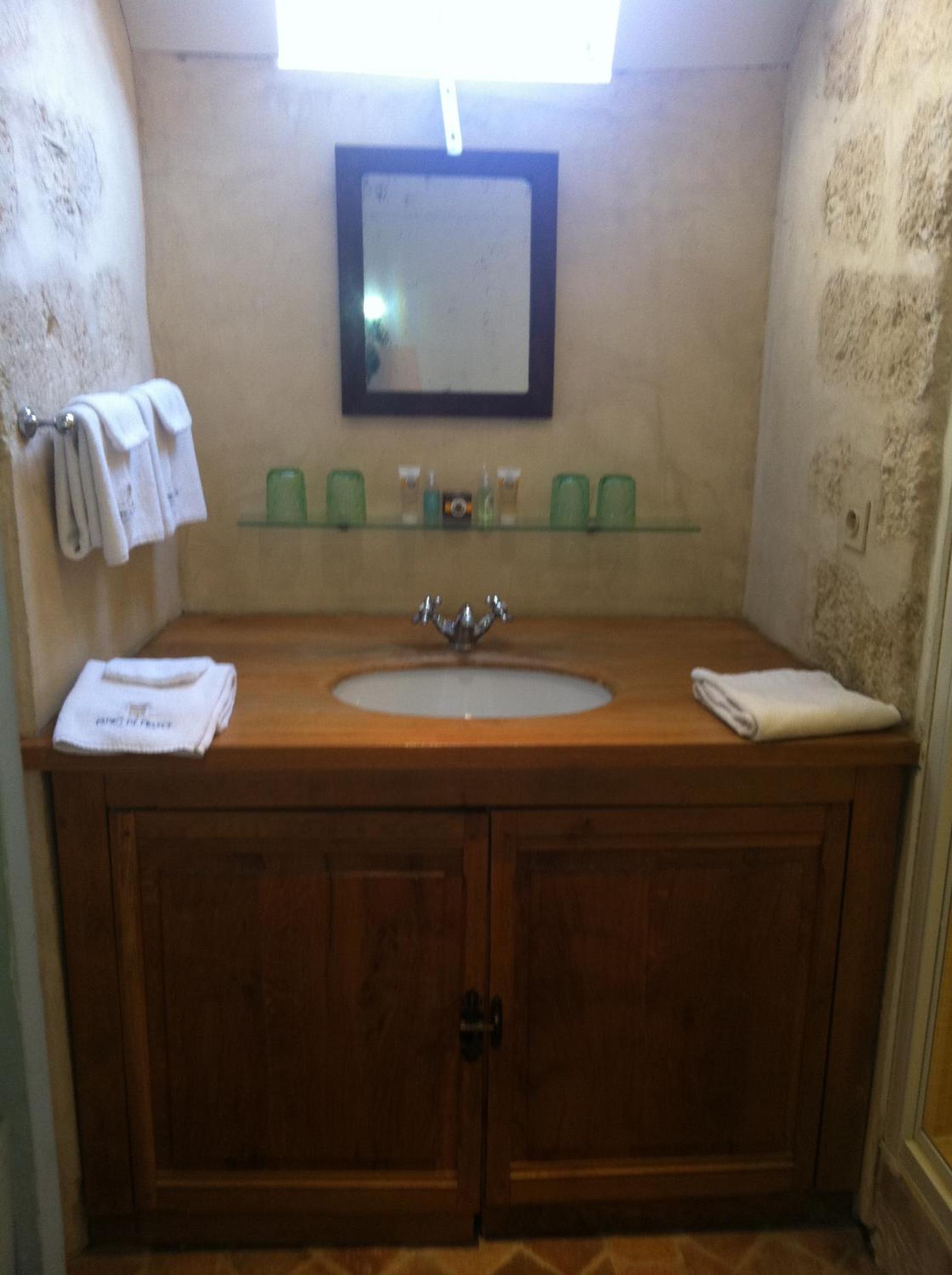 Photo 46
