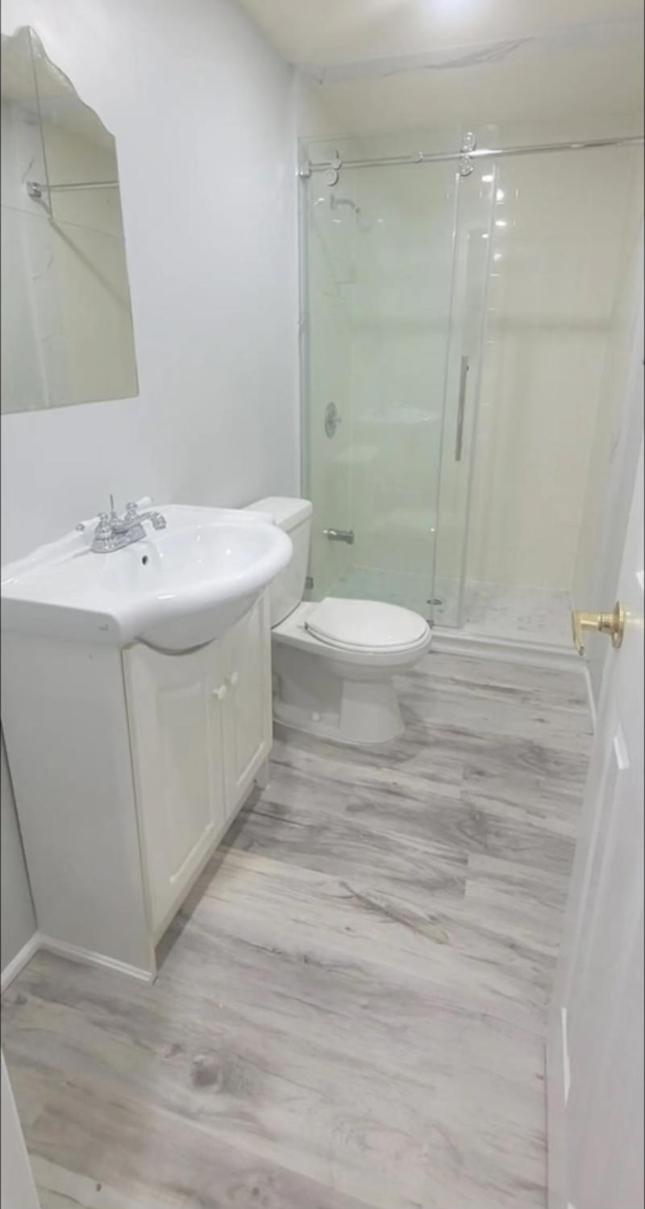 Elegant & Luxurious 3 Bedroom Home