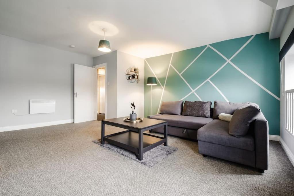 South Shields Vacations - Deluxe Loft Near Tynemouth - Property Image 1