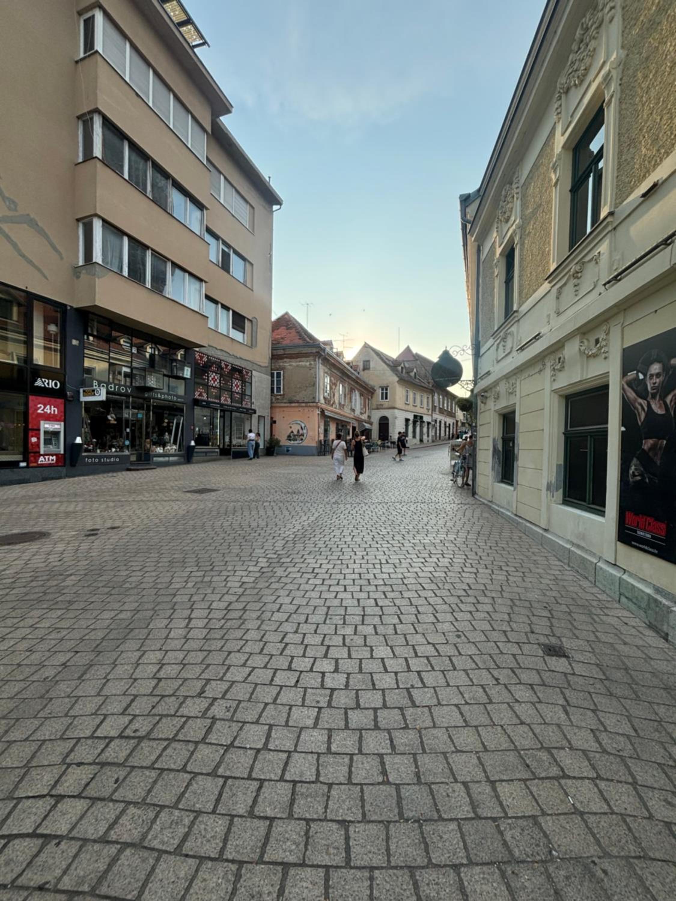 City room Zagreb view 3