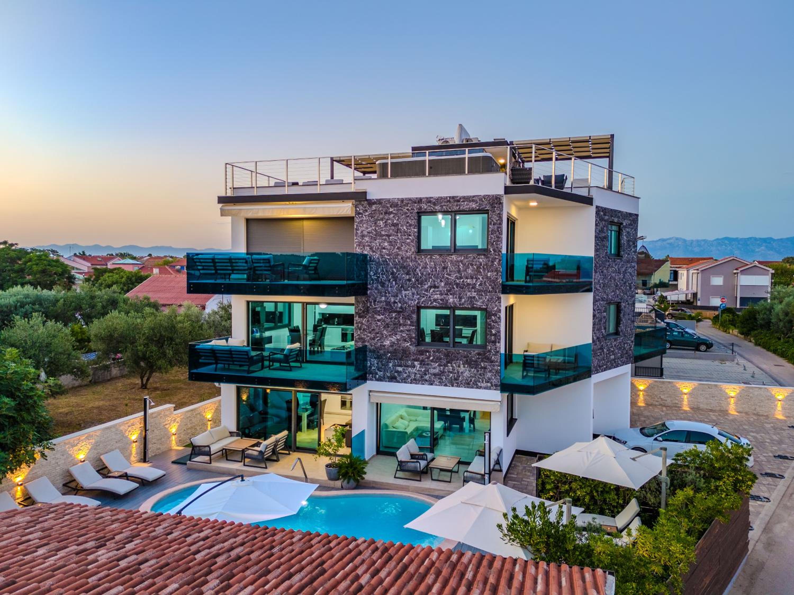 Hotel Luxury Apartments VilaMaloca - Image 1