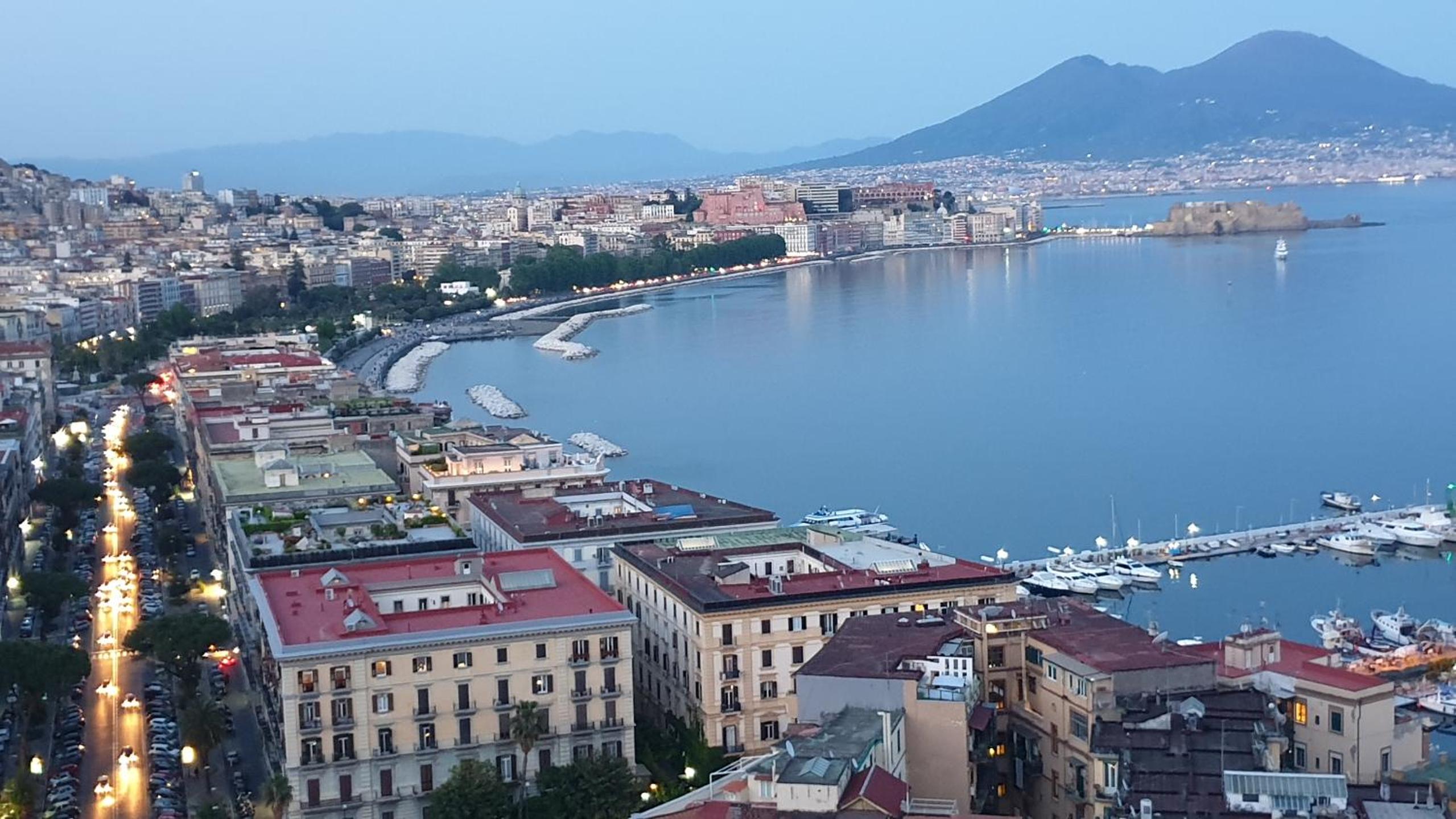 Napoli Stadio app - 3 camere - 2 bagni - Metro - Free Park